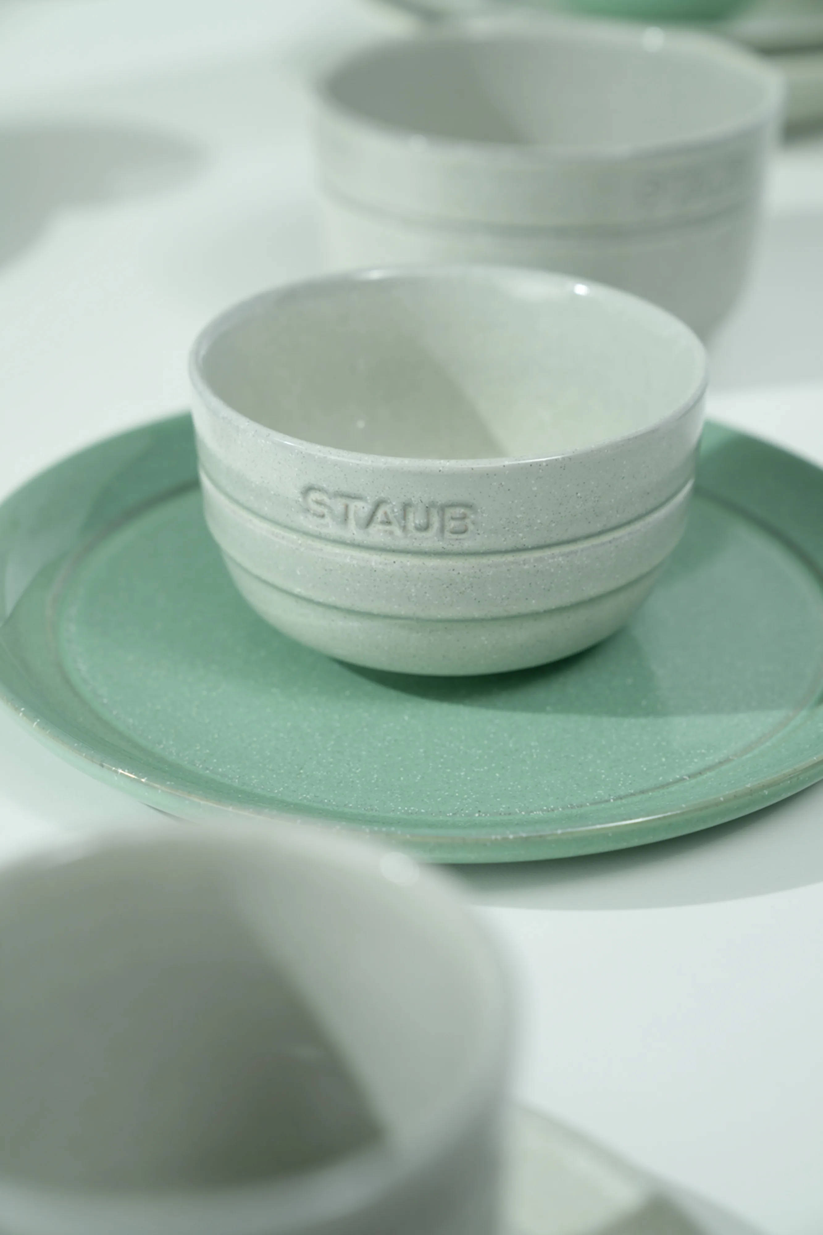 【美品】STAUB ストウブ　グリーン　緑　プレート　皿　2種　6P STAUB | ストウブ からのStaub プレート Ø22 cm - NordicNest.jp