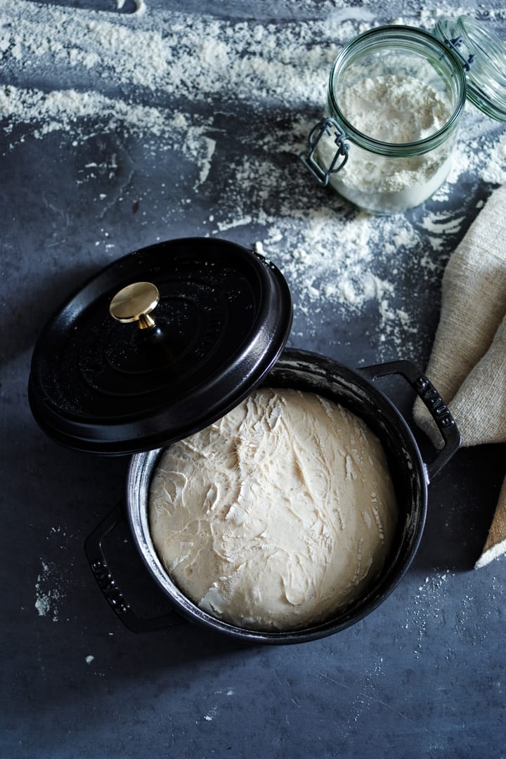 STAUB ラウンドココット ディッシュ 24cm, black STAUB | ストウブ