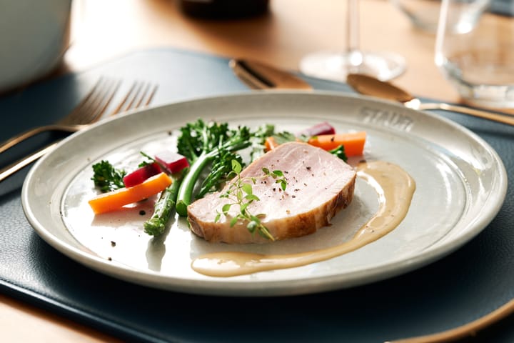 STAUB ニュー ホワイトトリュフ (カンパーニュ) ディナープレート, Ø26 cm STAUB | ストウブ