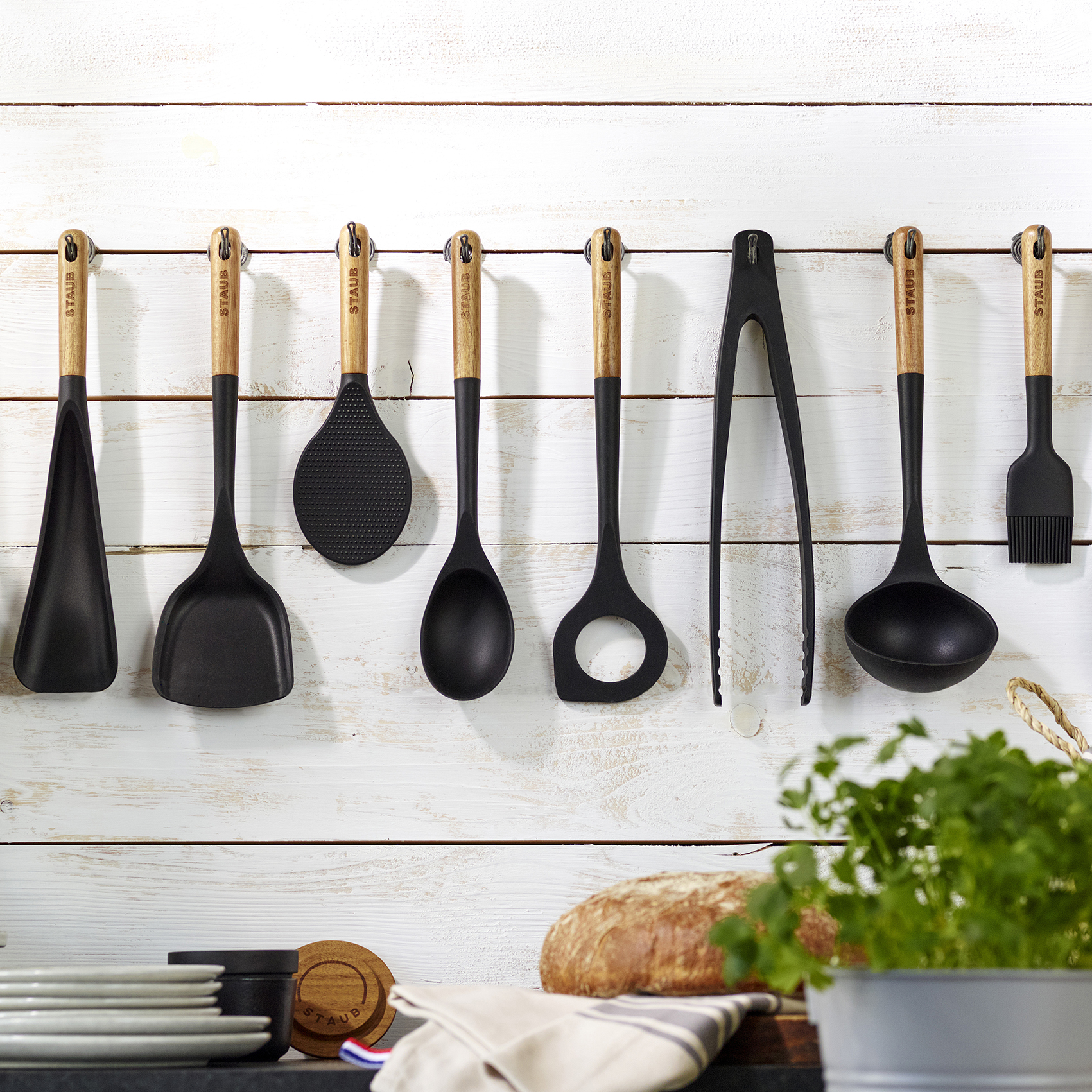 STAUB | ストウブ からのSTAUB スープレードル - NordicNest.jp STAUB | ストウブ からのSTAUB スープレードル - NordicNest.jp