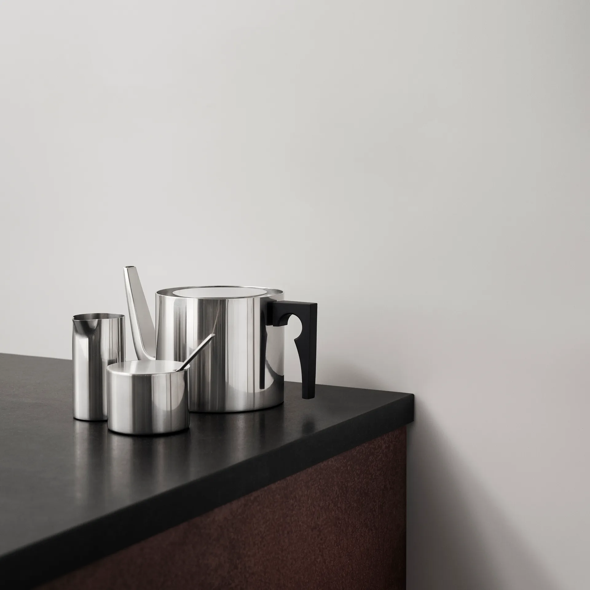 AJ シリンダーライン ティーポット, stainless steel Stelton | ステルトン