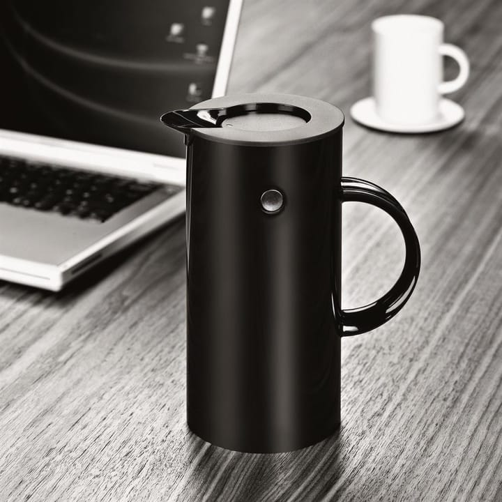 EM77 Stelton バキュームジャグ 0.5 l - black - Stelton | ステルトン