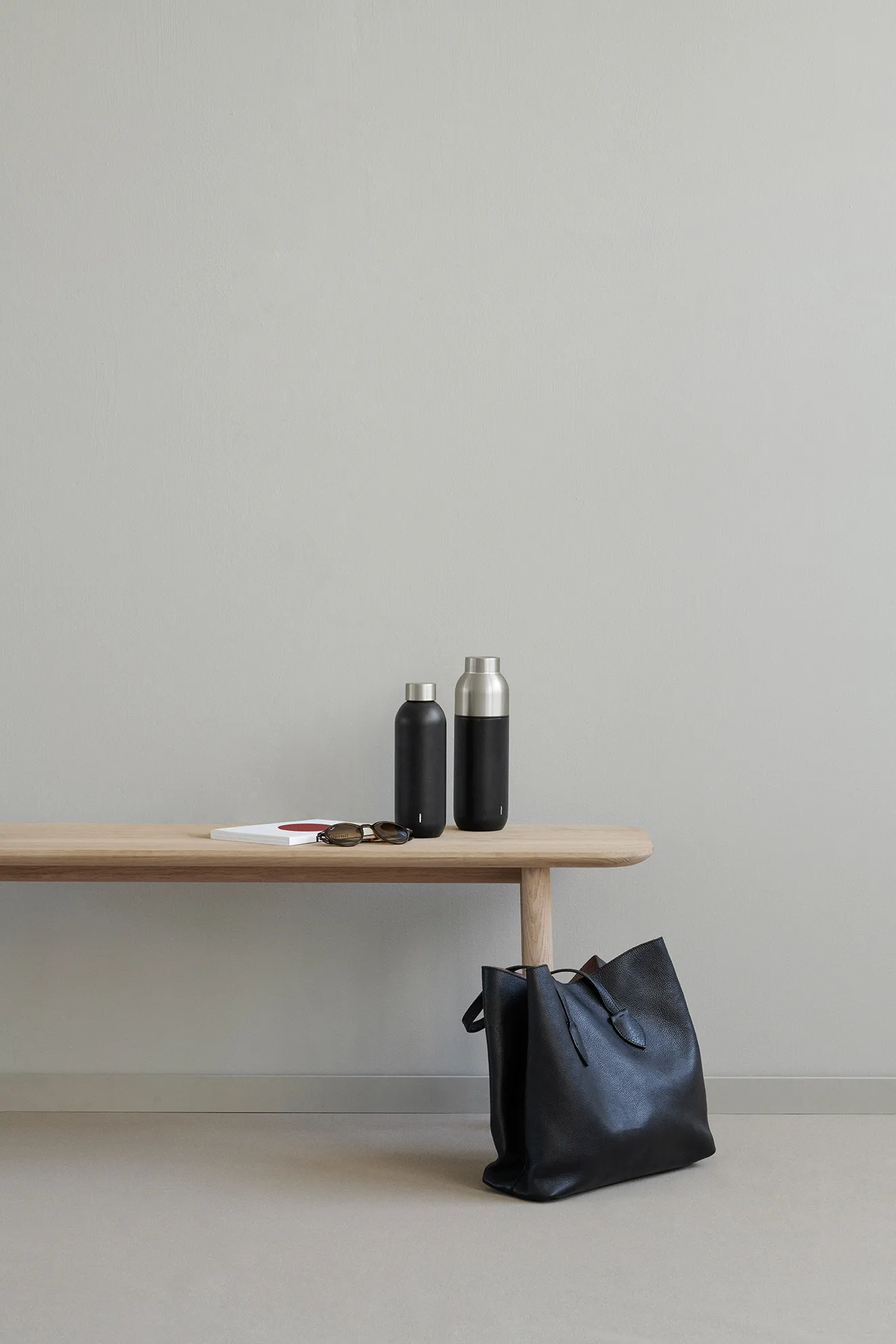 Keep Warm サーモス flask 0.75L, Black Stelton | ステルトン