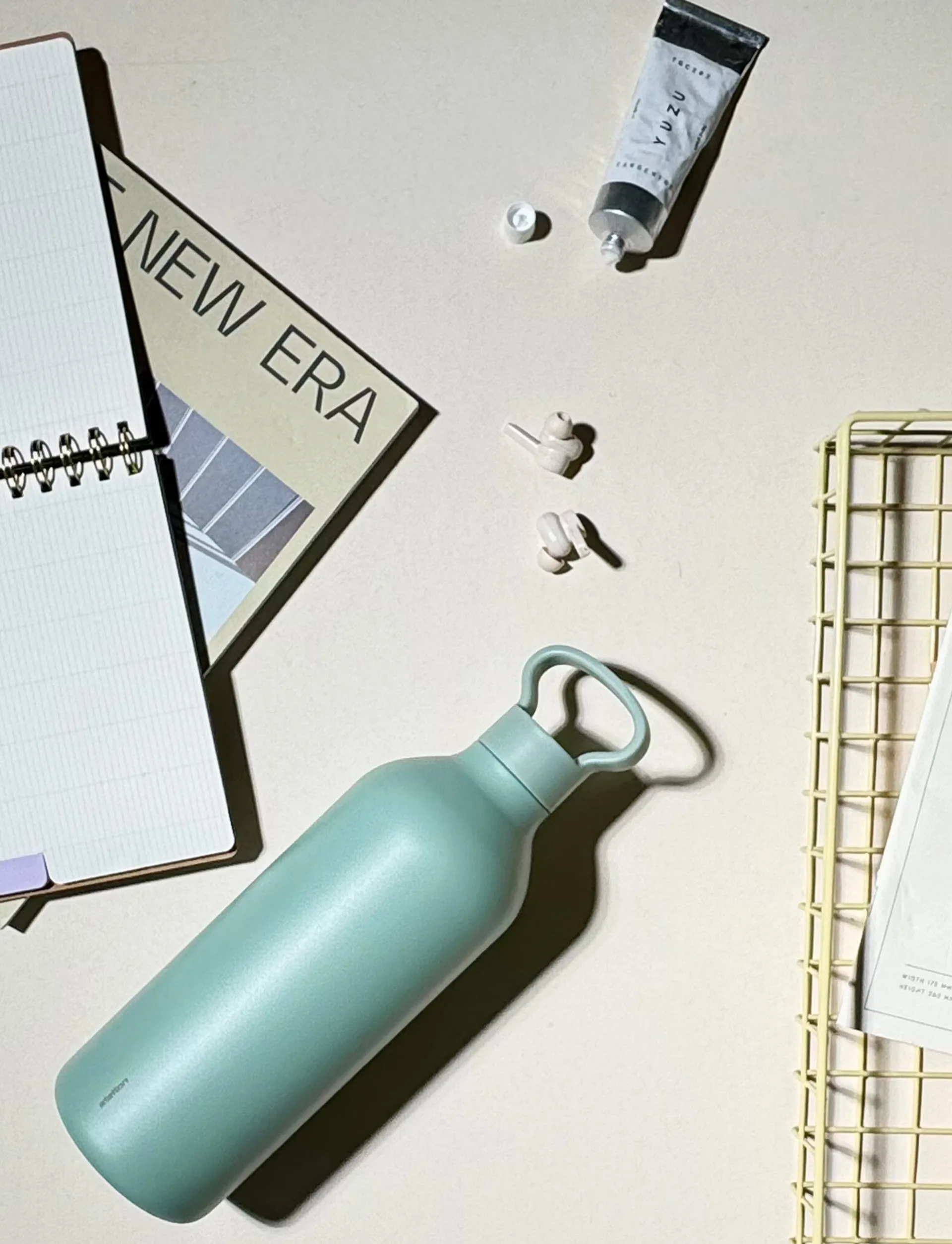 Tabi サーモボトル 1 L, Dusty green Stelton | ステルトン