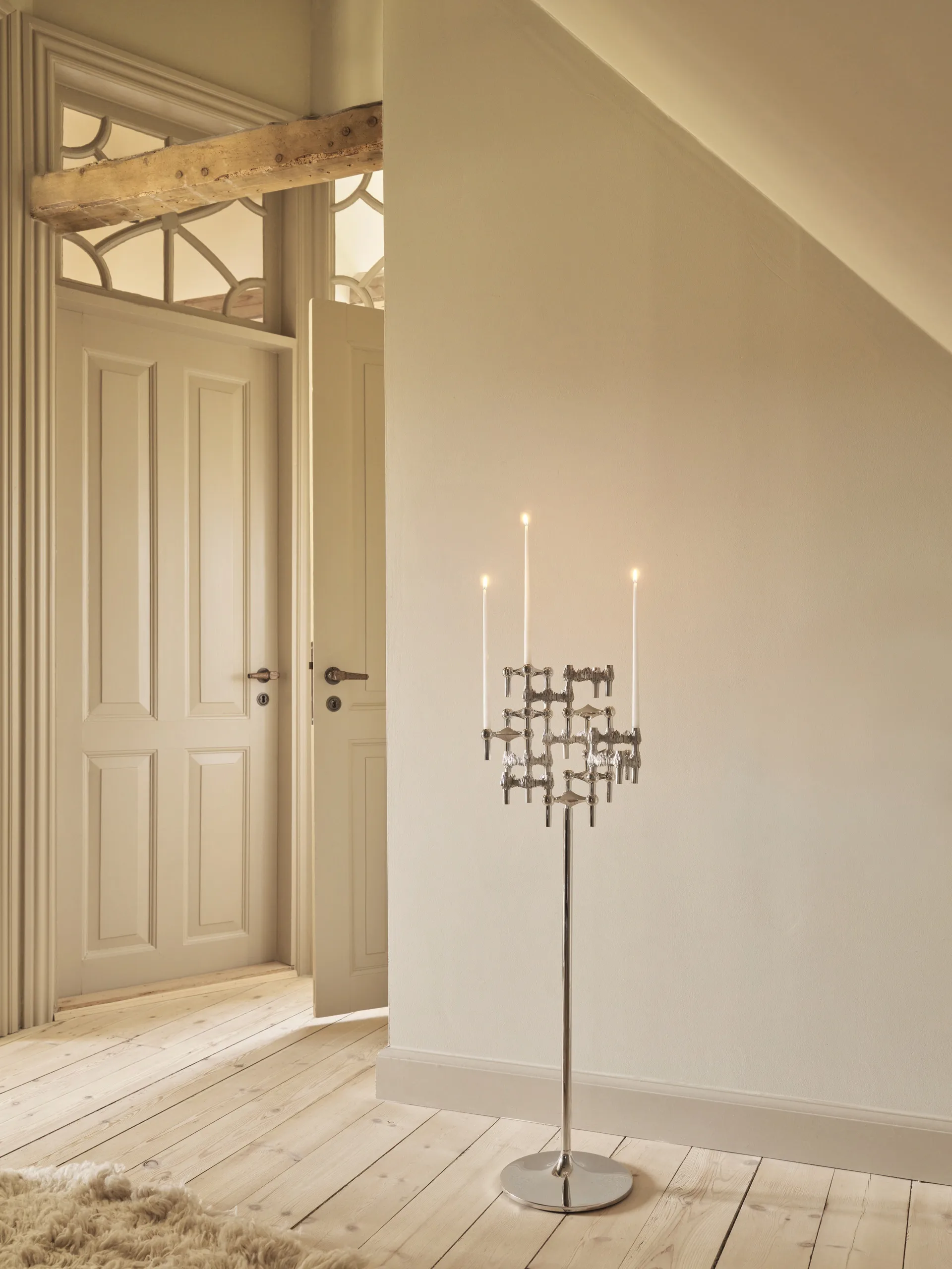 STOFF Nagel フロアキャンドルホルダー 70 cm, Chrome STOFF | ストフ