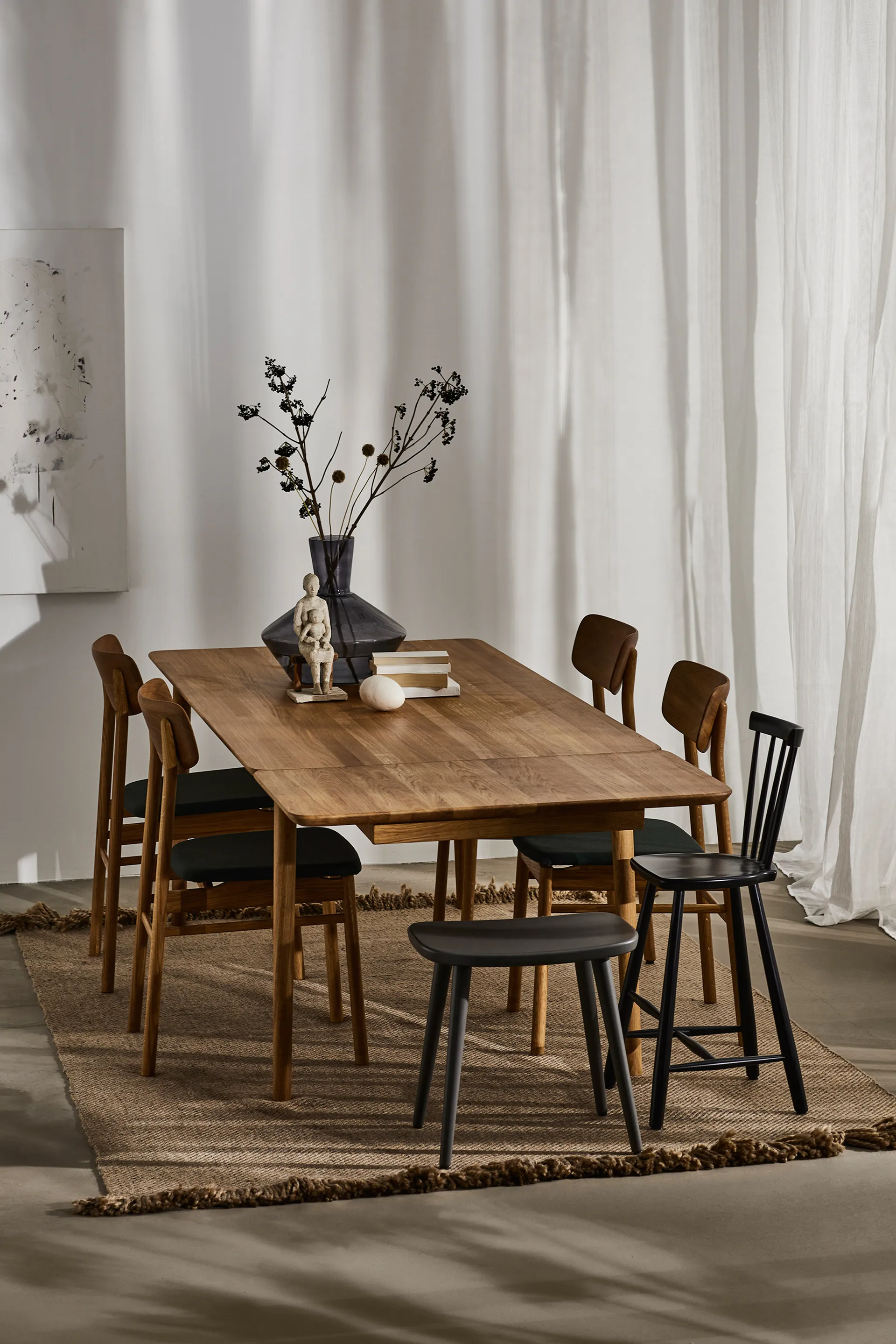 Prima Vista チェア オイルドオーク, Leather elmotique 99001 black Stolab