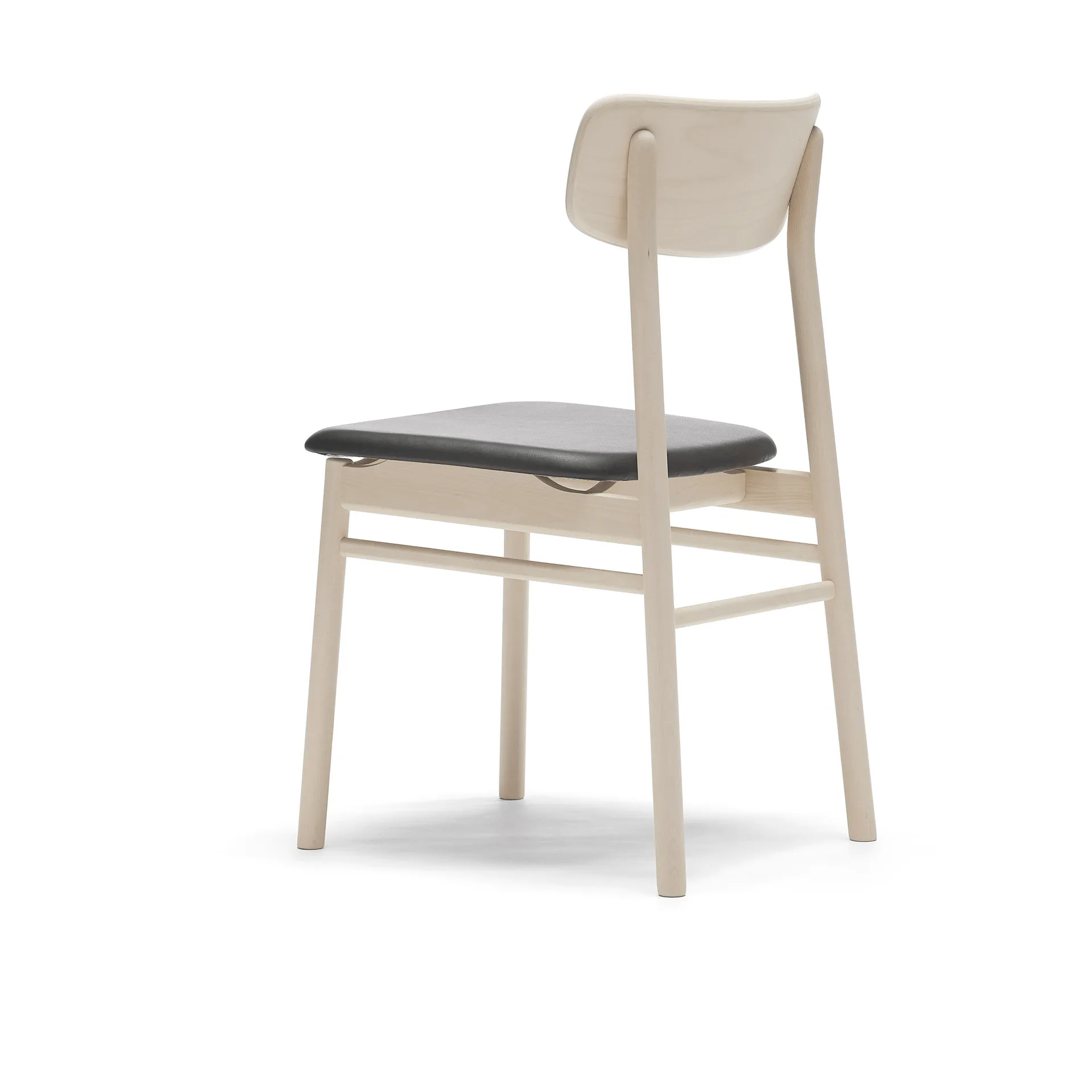 Prima Vista チェア white-oiled birch, Leather Elmosoft 99001 black Stolab