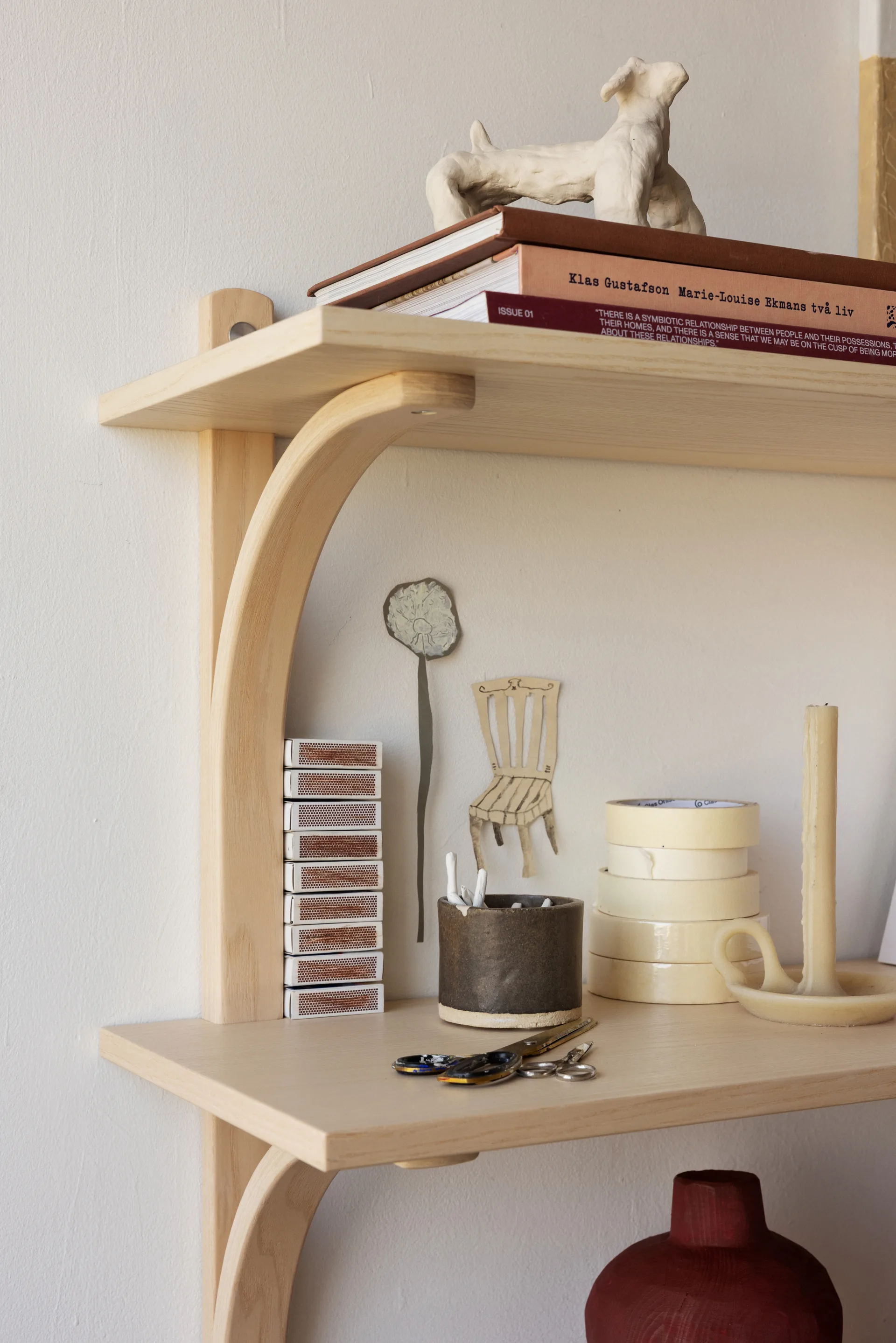 Levi シェルフ, Black ash-brass, 2 shelves, 90 cm Swedese