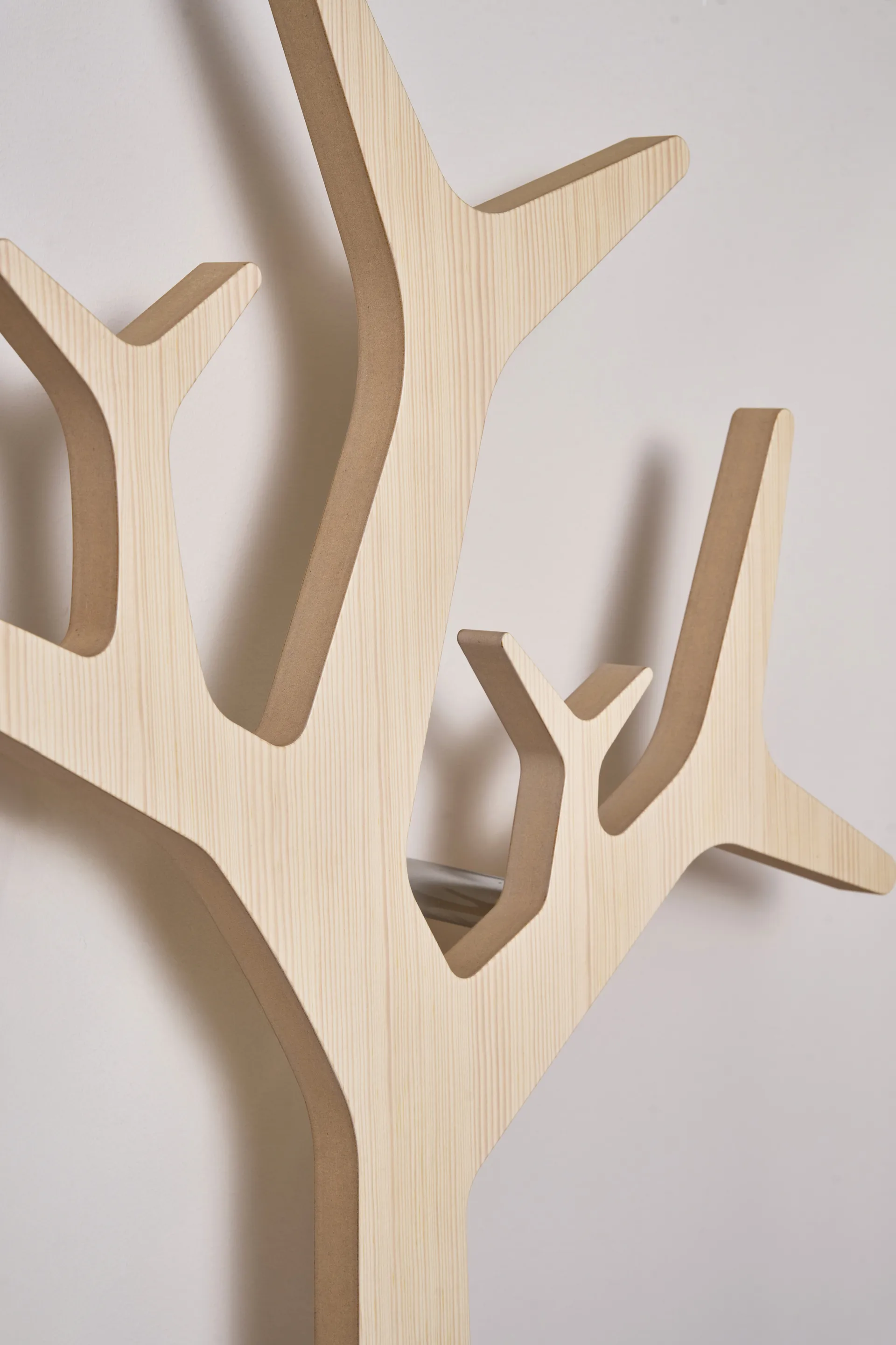 Tree Wall ウォールマウント コートラック スペシャルエディション 194 cm, White pigmented pine Swedese