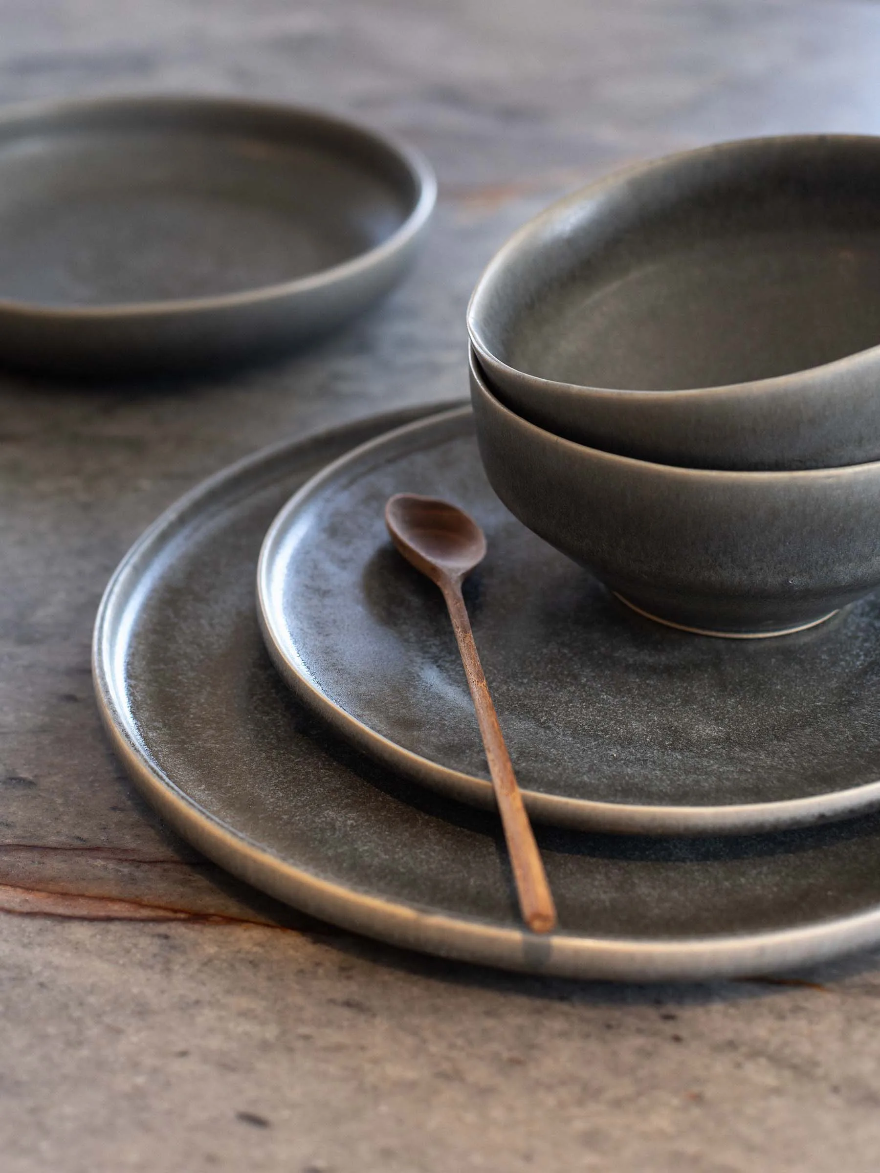 Centro ディナープレート Ø28 cm, Soft grey Tell Me More | テルミーモア