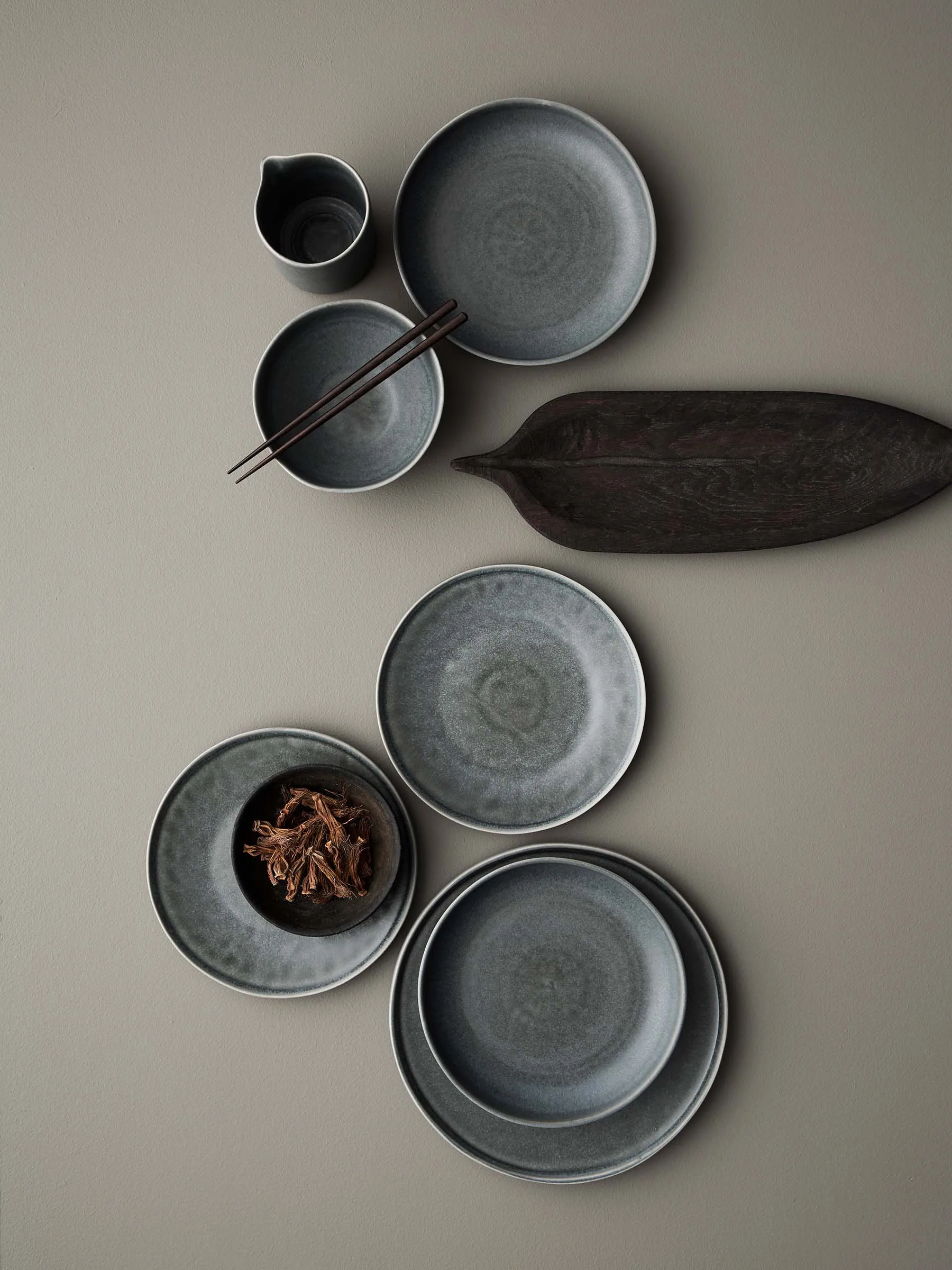 Centro ディナープレート Ø28 cm, Soft grey Tell Me More | テルミーモア