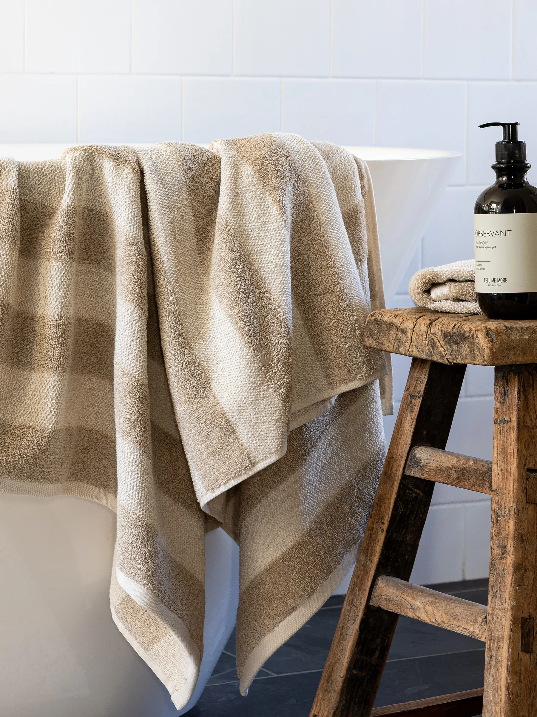 Cleo バスタオル 70x140 cm, Beige Tell Me More | テルミーモア