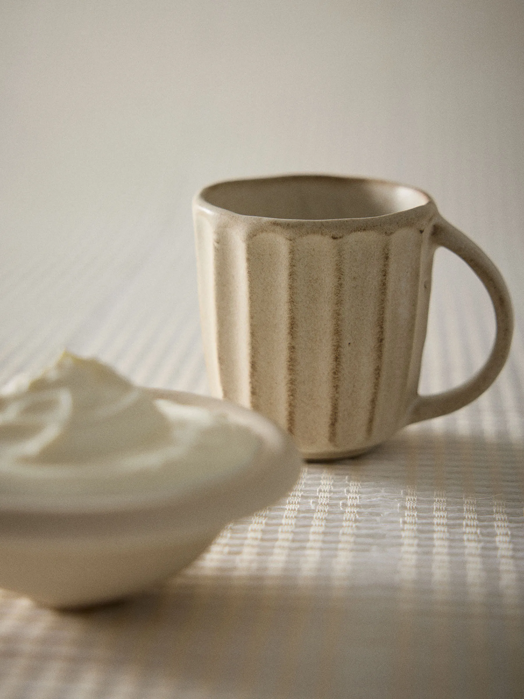 Elba マグ, Sand beige, 35 cl Tell Me More | テルミーモア