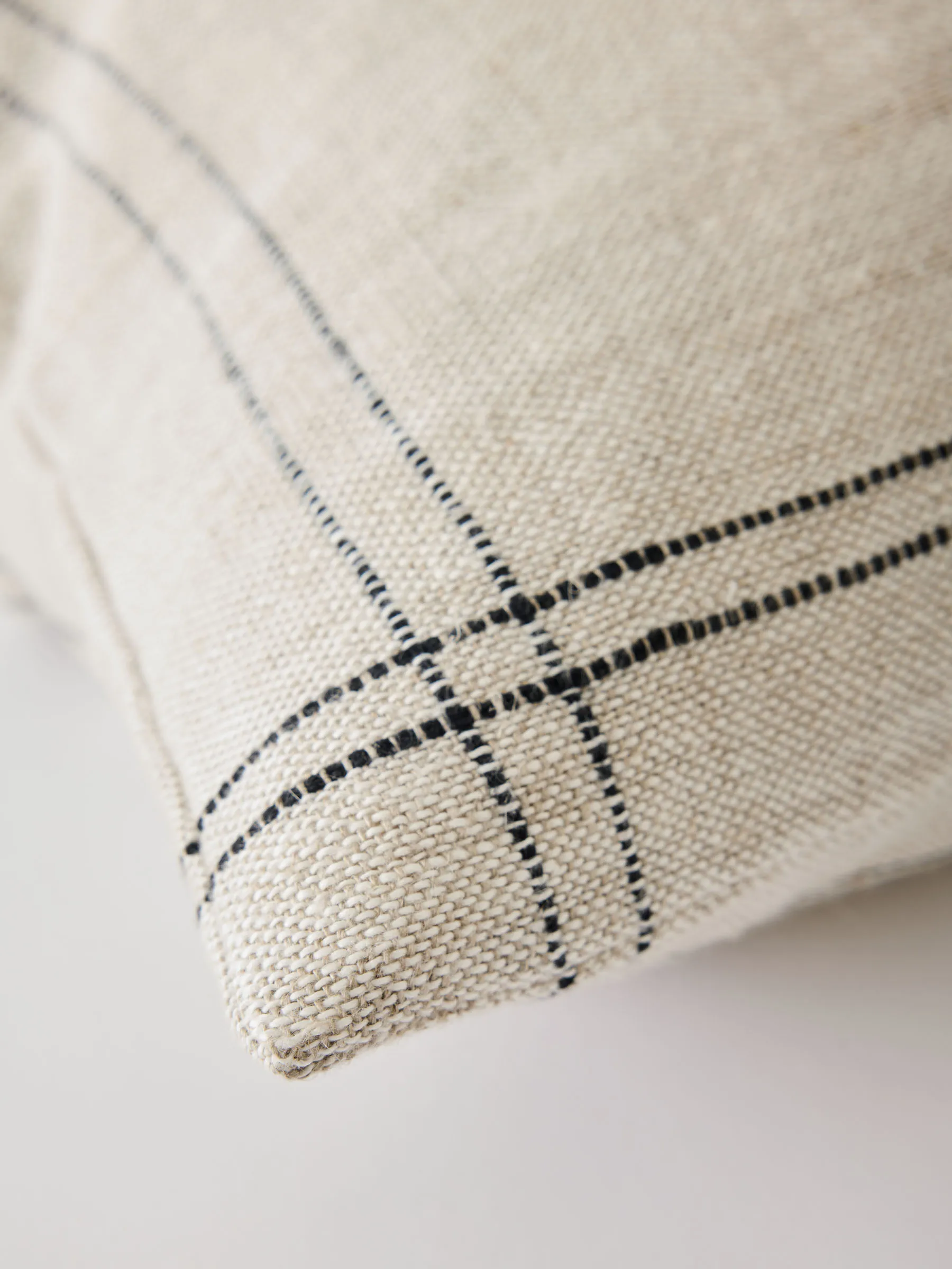 Elton クッションカバー 50x50 cm, Beige Tell Me More | テルミーモア