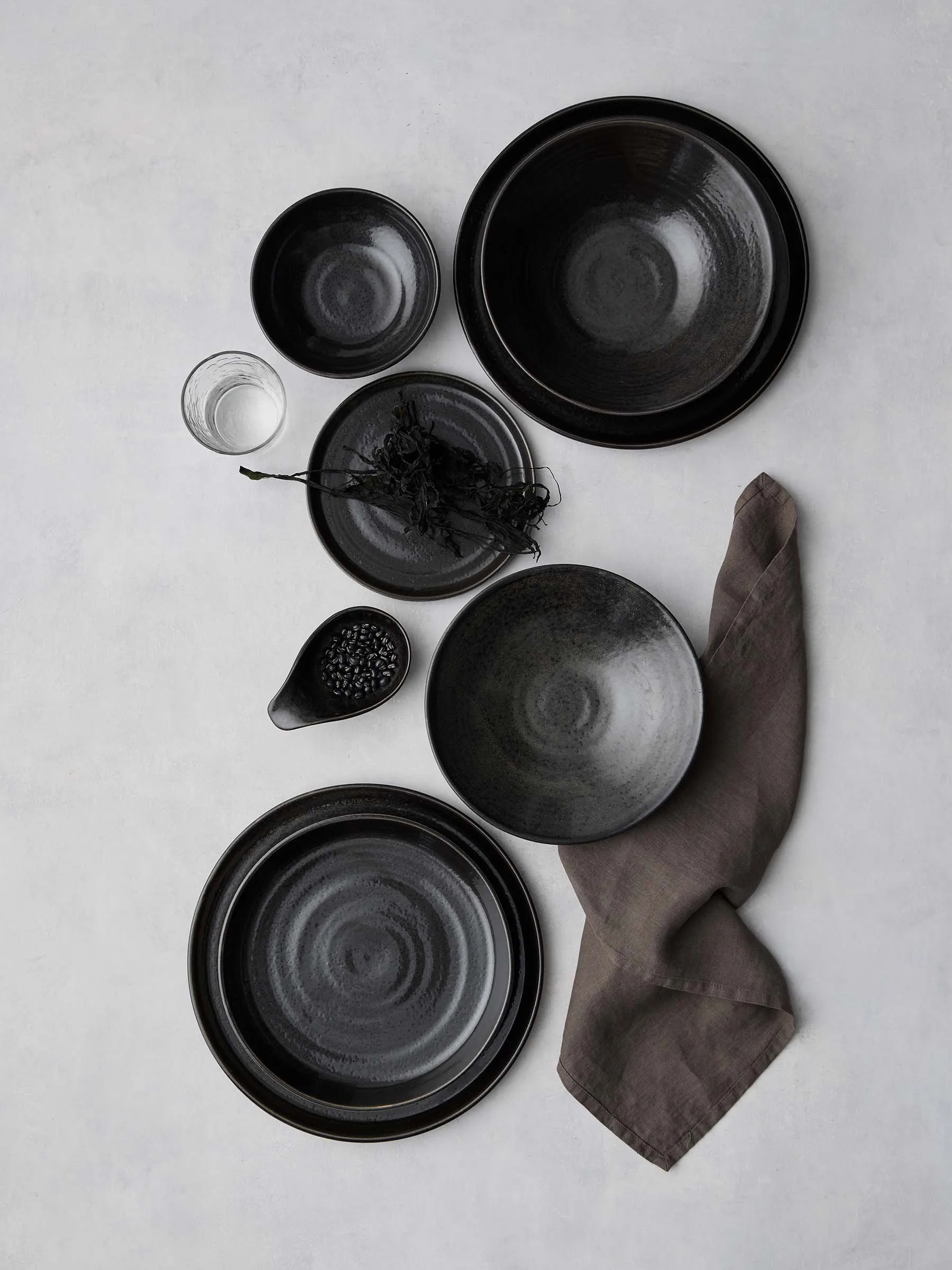 Fenix プレート Ø19 cm, Brown-black Tell Me More | テルミーモア