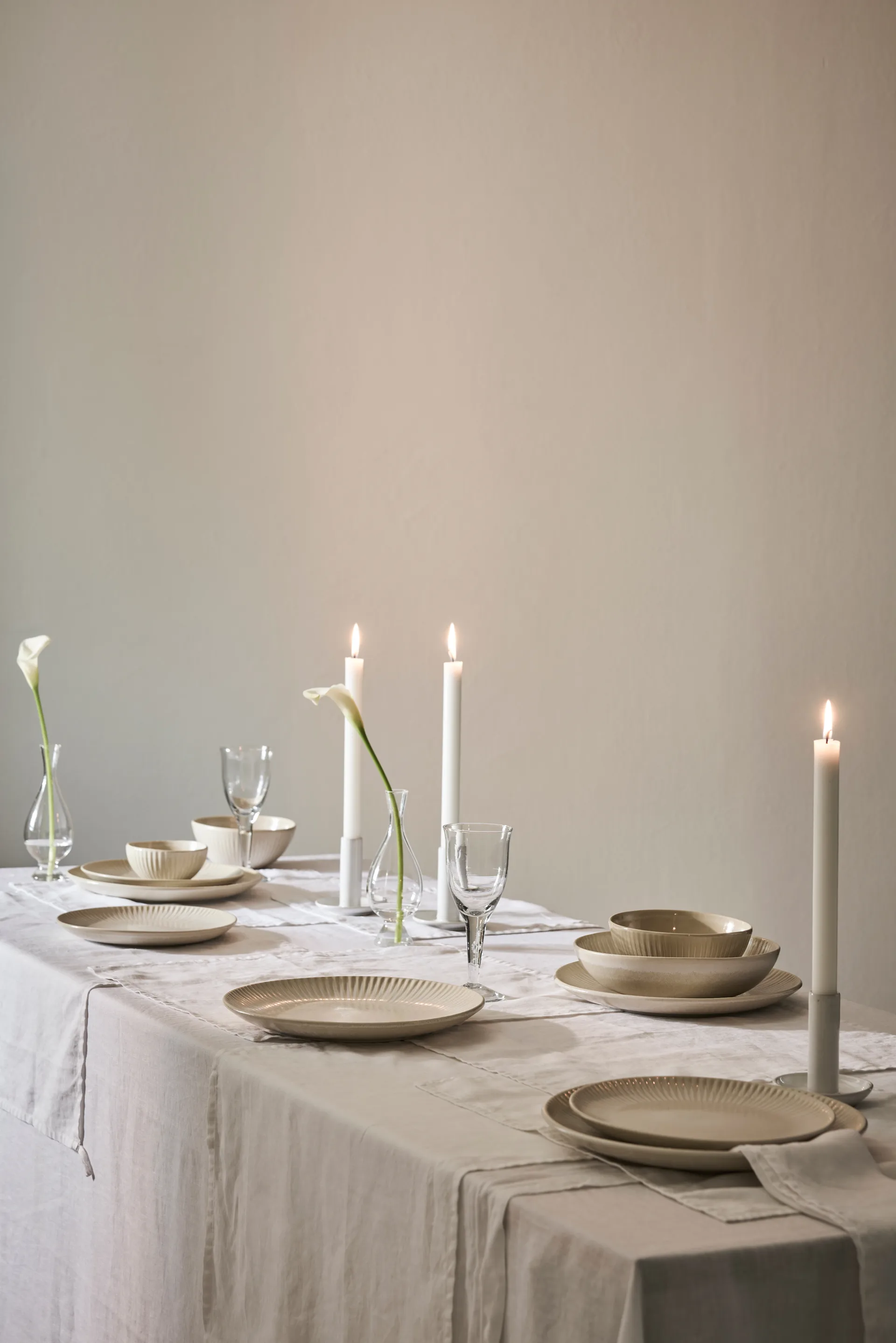 Granada プレート Ø26.5 cm, Cream white-beige Tell Me More | テルミーモア