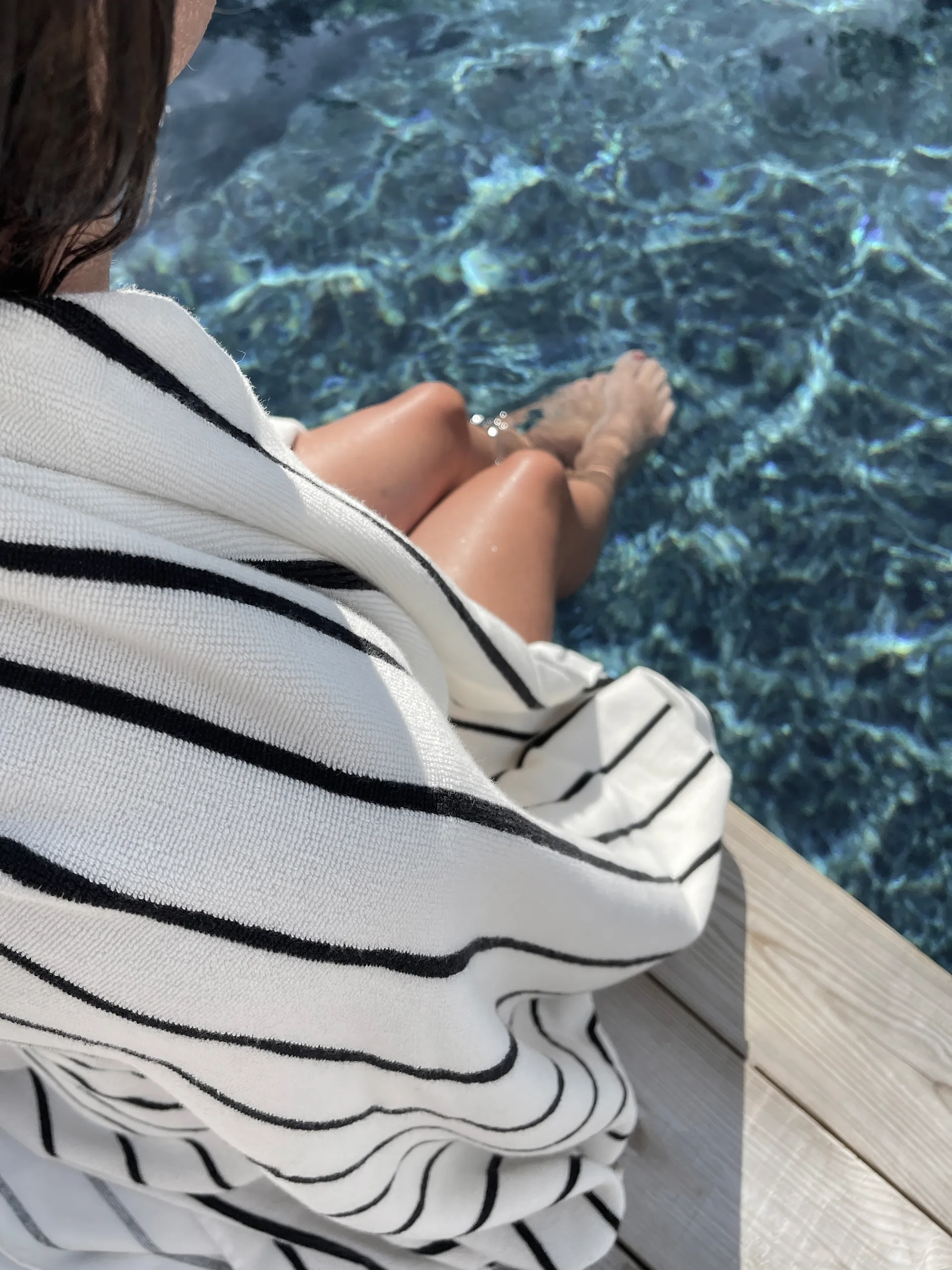 Juno バスタオル 100x180 cm, Black Tell Me More | テルミーモア