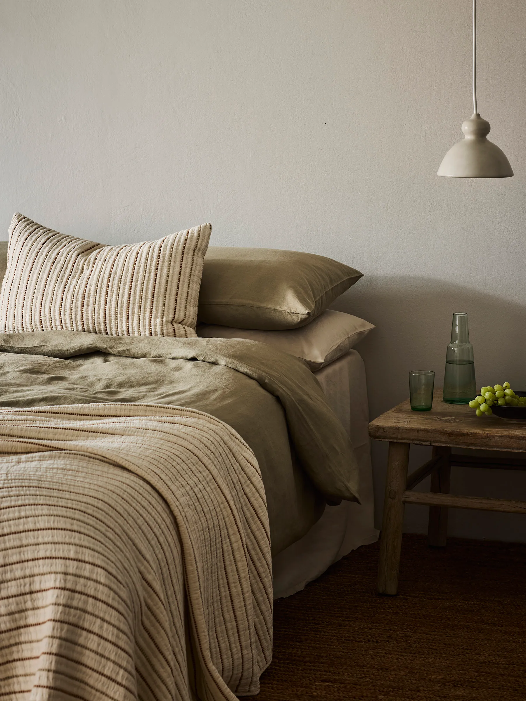 Lola ベッドスプレッド 140x200 cm, Off-white Tell Me More | テルミーモア