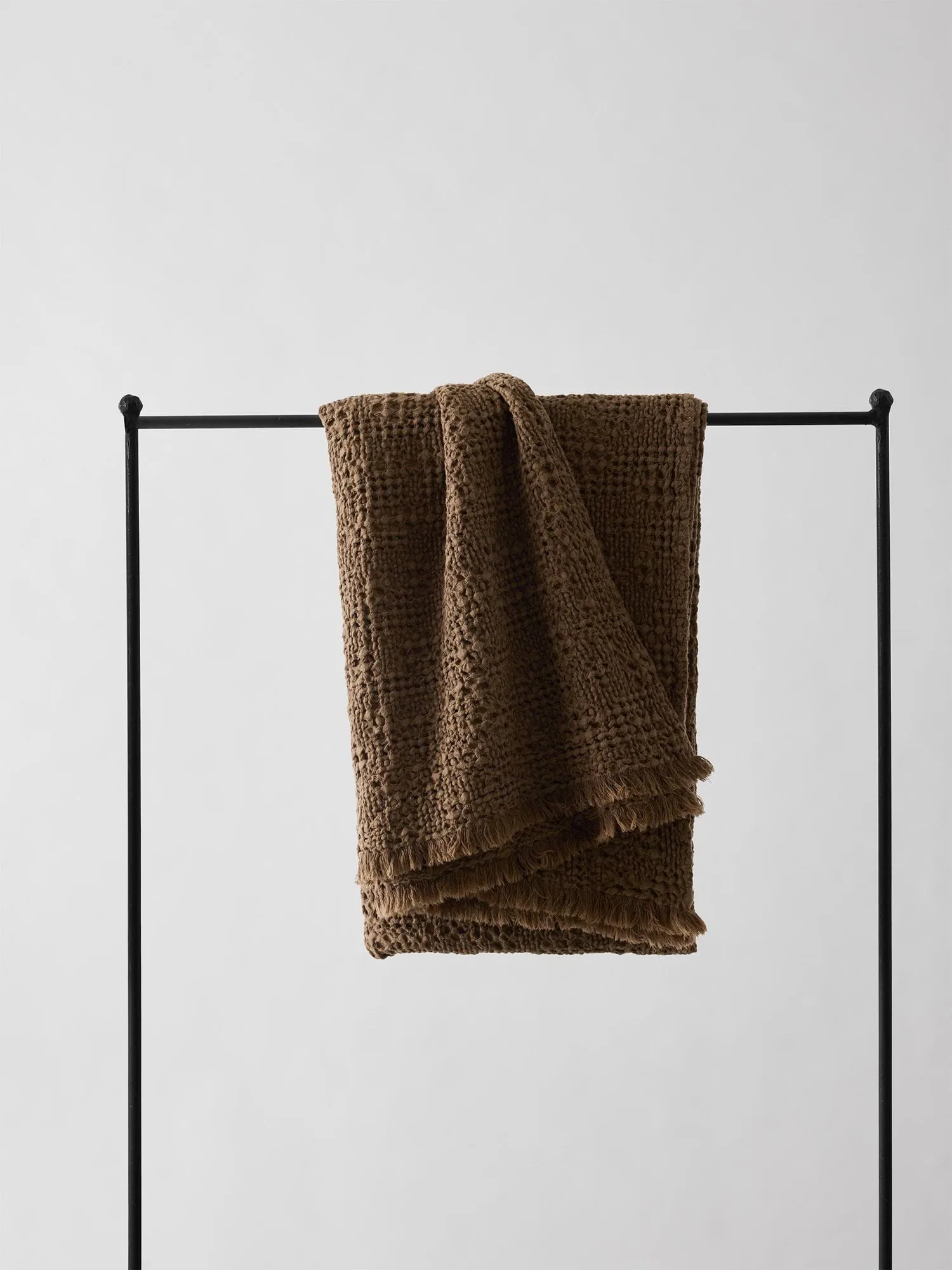 Monti スロー 140x200 cm, Brown Tell Me More | テルミーモア