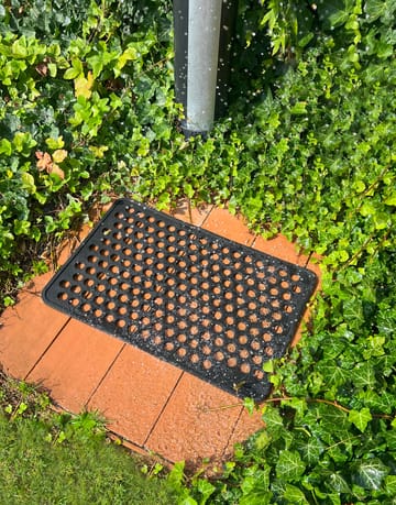 Dot ラバードアマット - 40x60 cm - tica copenhagen