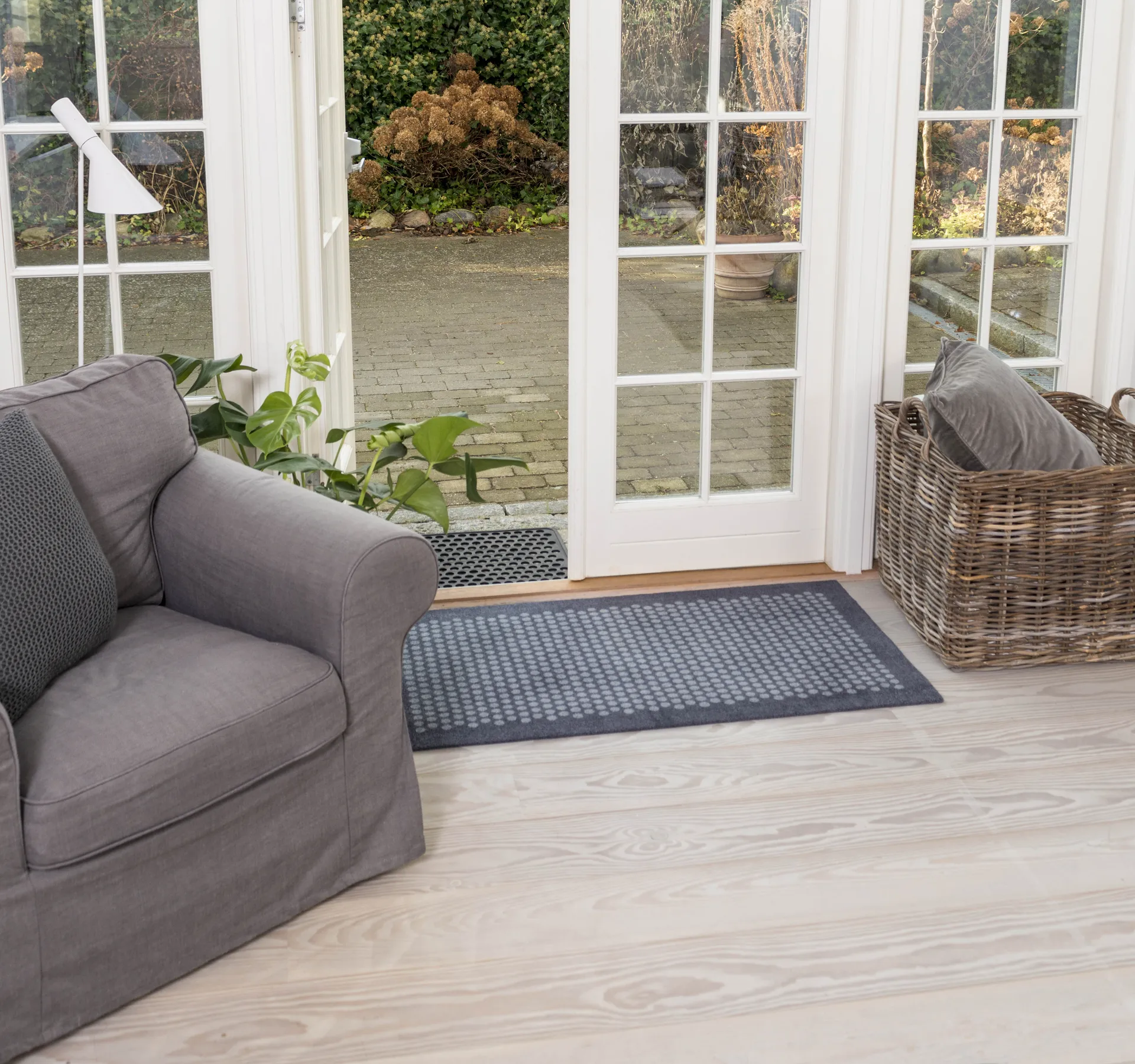 Dot ラバードアマット, 45x75 cm tica copenhagen