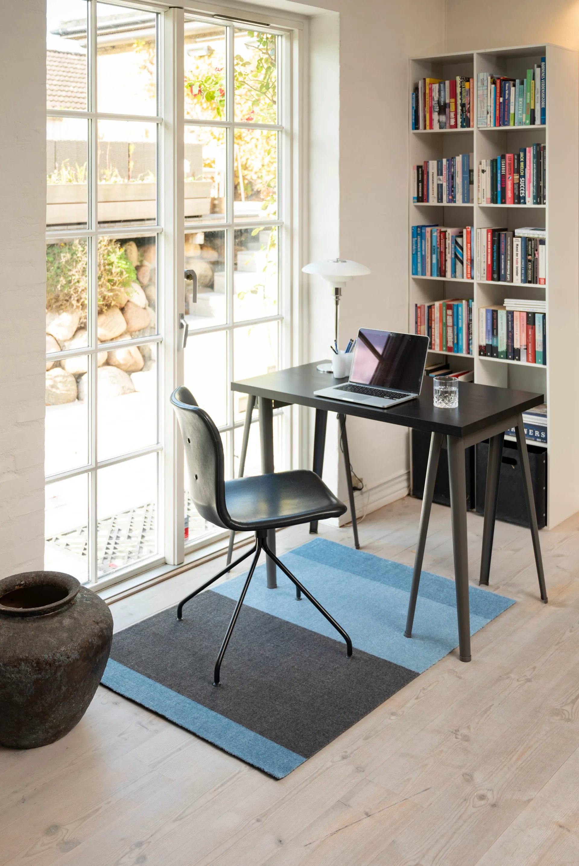 Stripes ホリゾンタルホールウェイラグ, Blue-steel grey. 90x130 cm tica copenhagen