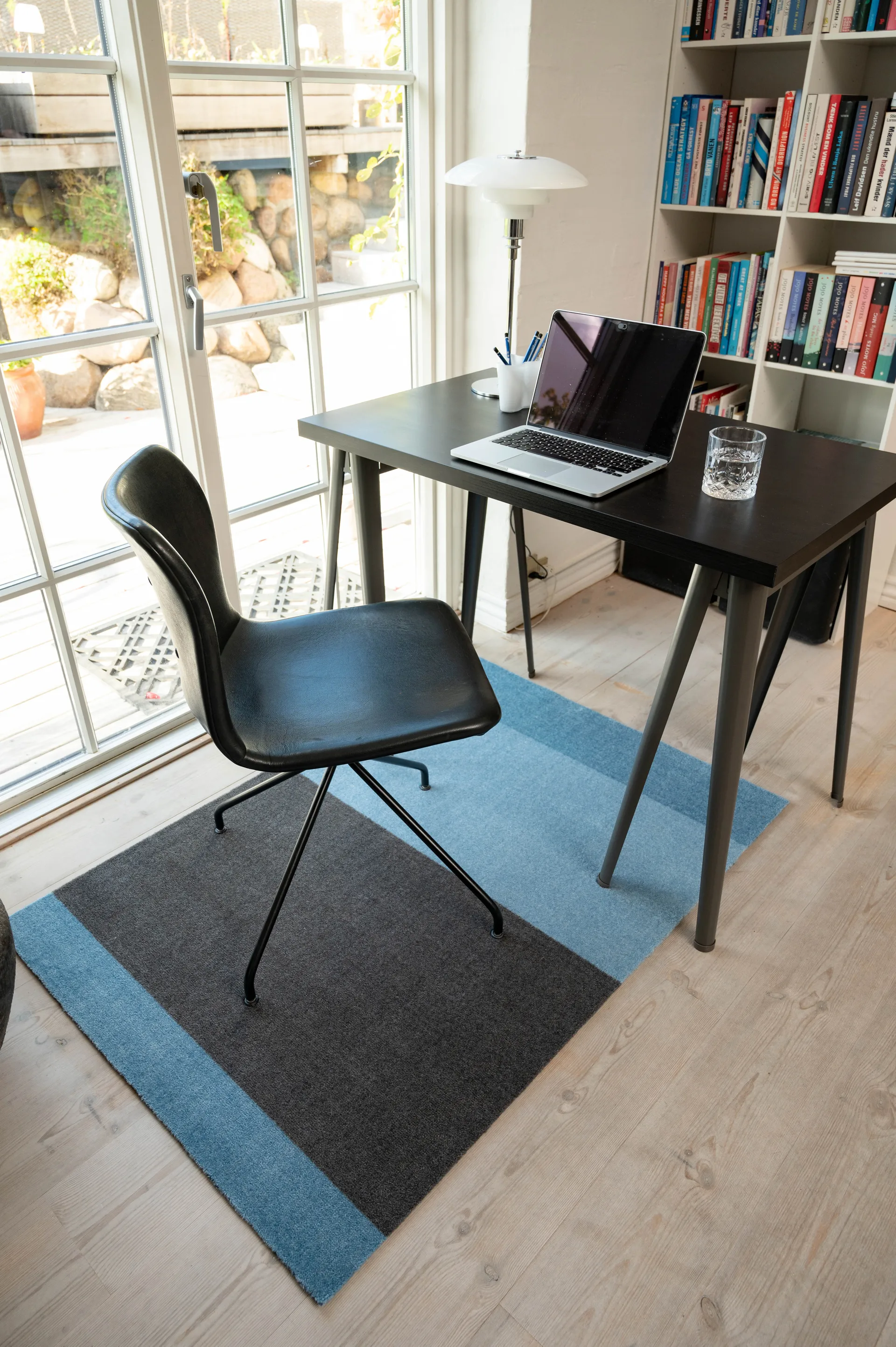 Stripes ホリゾンタルホールウェイラグ, Blue-steel grey. 90x130 cm tica copenhagen