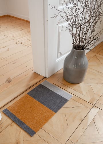 Stripes by tica. horizontal. ドアマット - Grey-grey-dijon. 40x60 cm - tica copenhagen