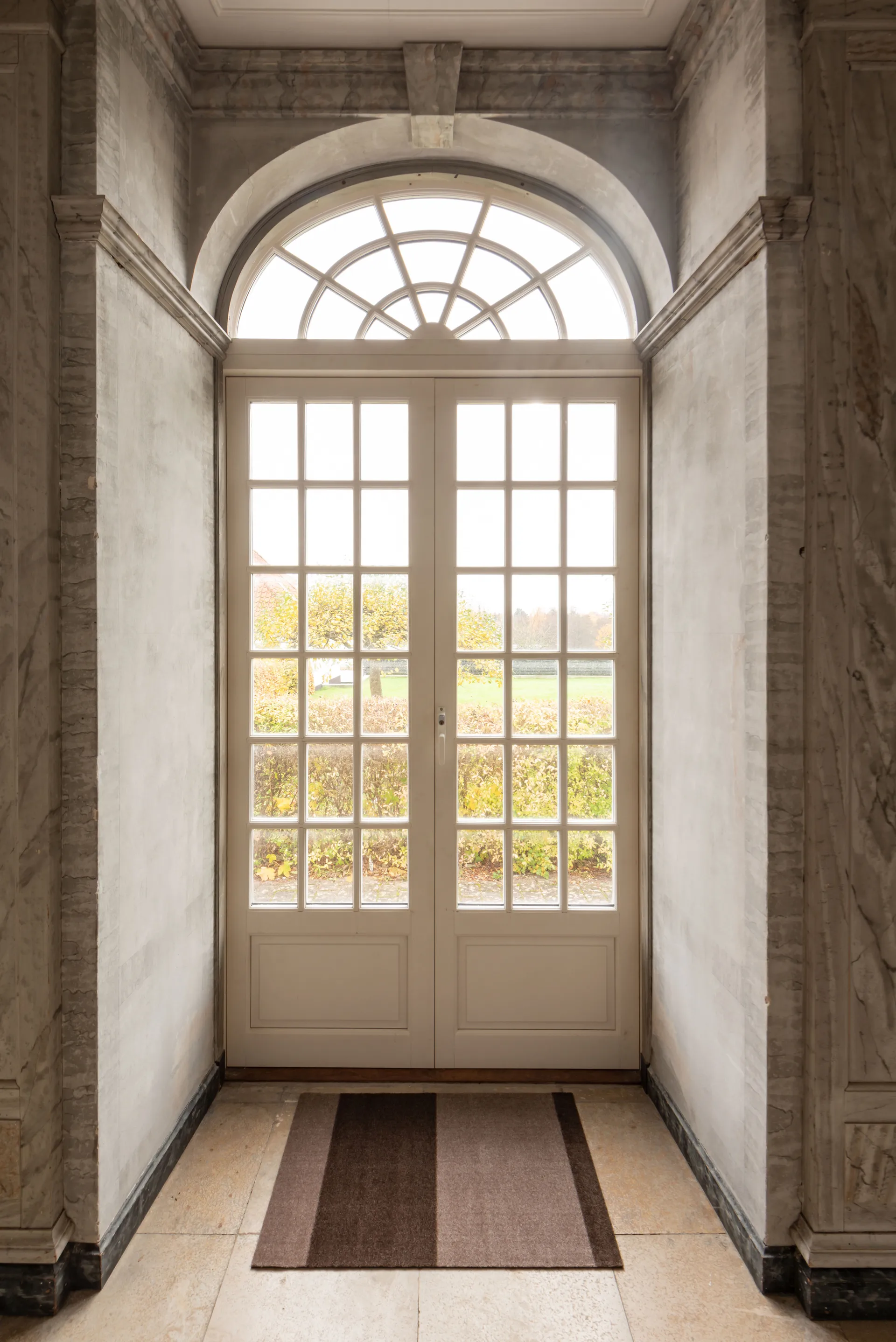 Stripes ホリゾンタルドアマット, Sand-brown. 60x90 cm tica copenhagen