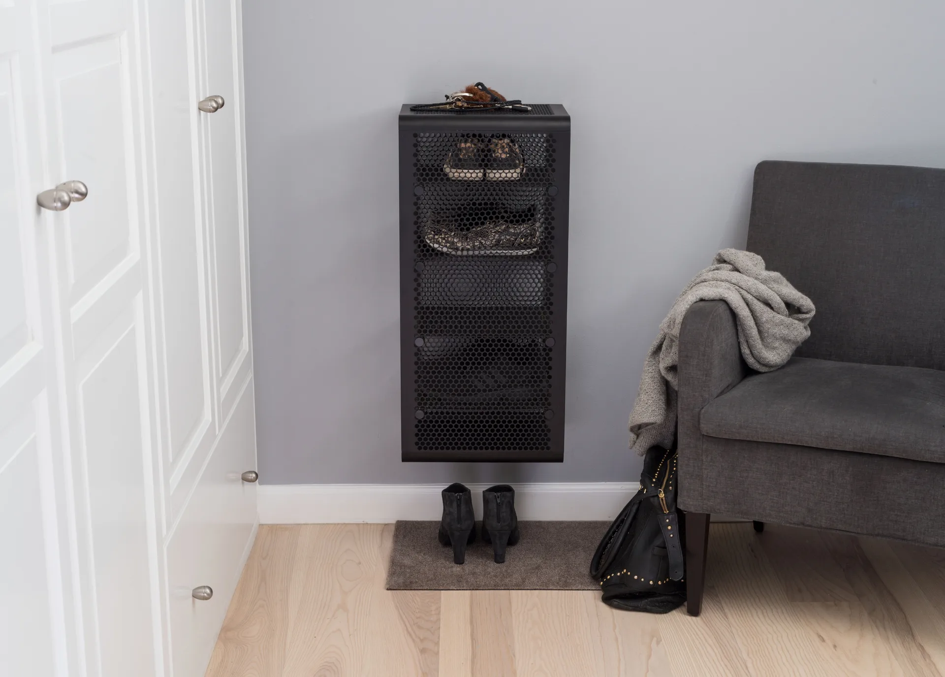 Tica シェルフ large, Black tica copenhagen