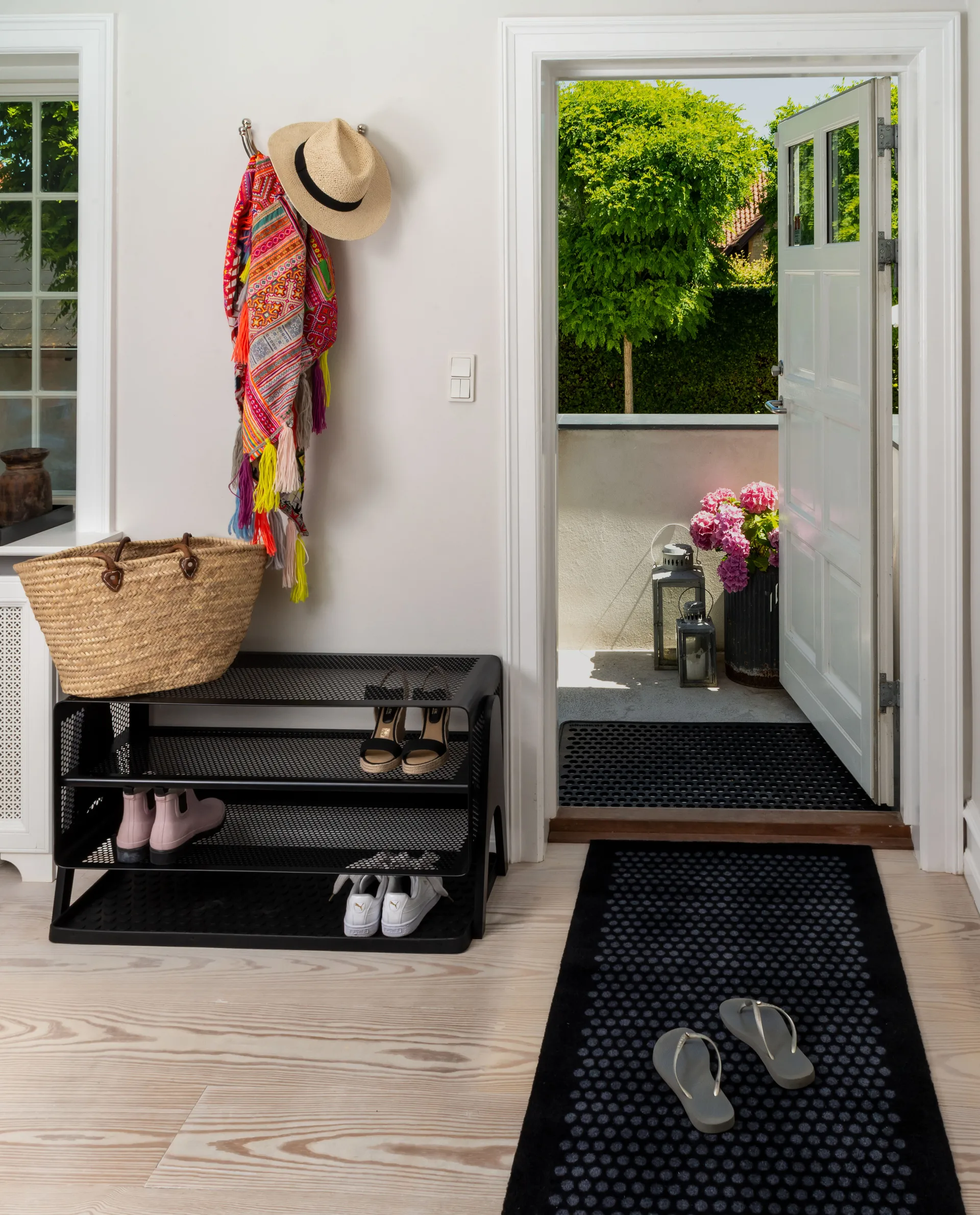 Tica シェルフ large, Black tica copenhagen