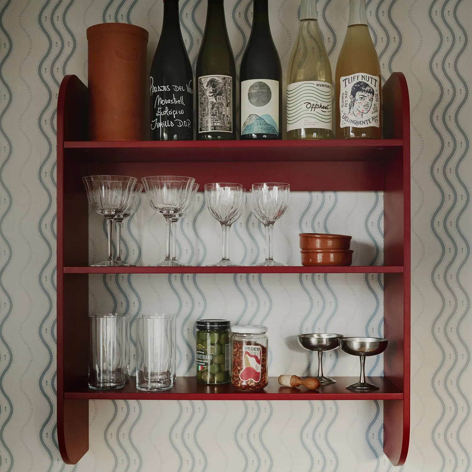 Strapats ウォールシェルフ 62x73,6 cm, Burgundy TÔNN furniture