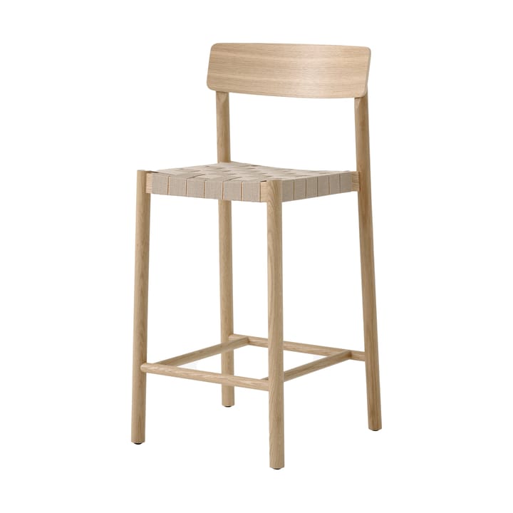 Betty TK12 カウンターチェア 65 cm - Natural linen-lacquered solid oak - &Tradition | アンドトラディション