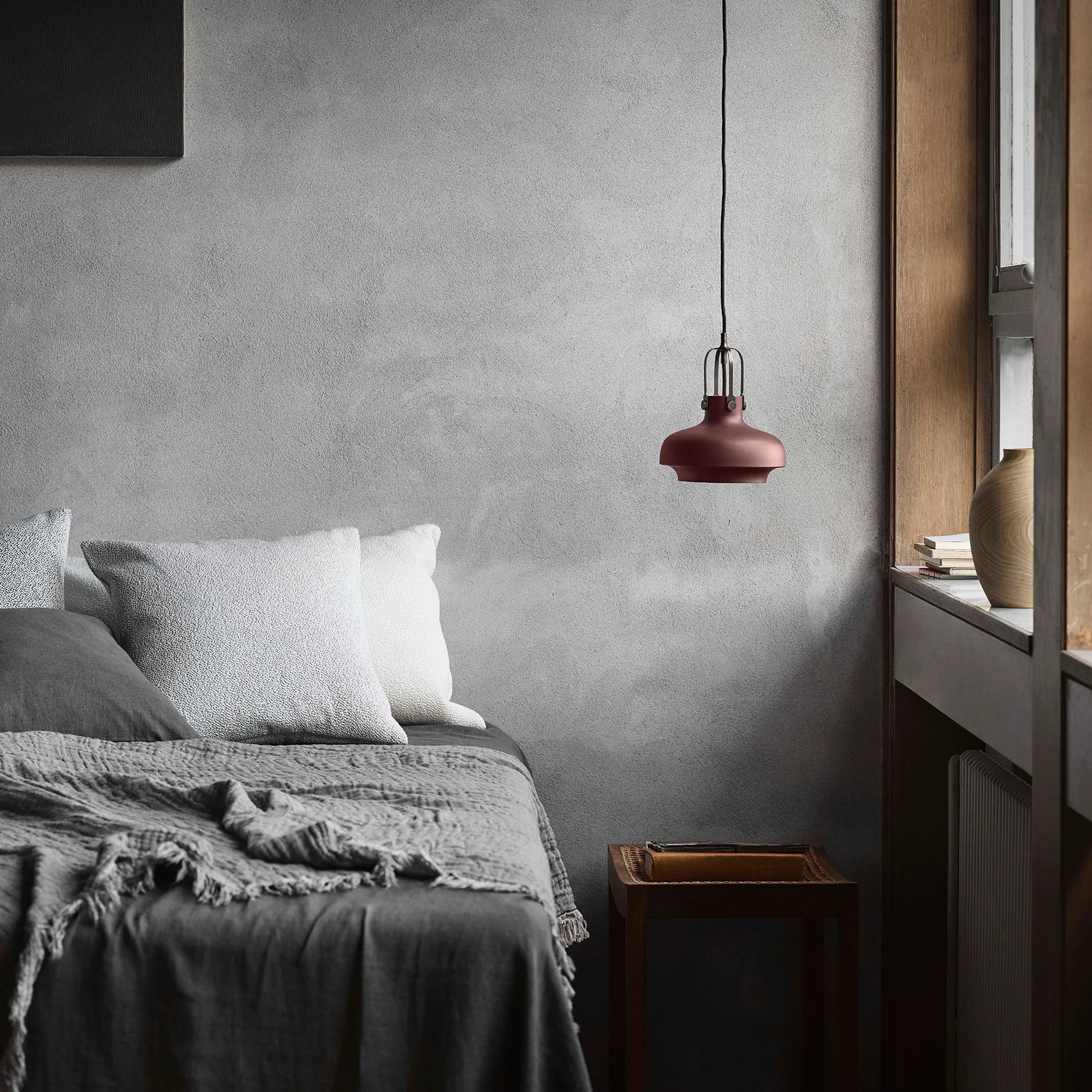 Collect クッション SC28 Boucle 50x50 cm, ivory & granite (dark grey) &Tradition | アンドトラディション