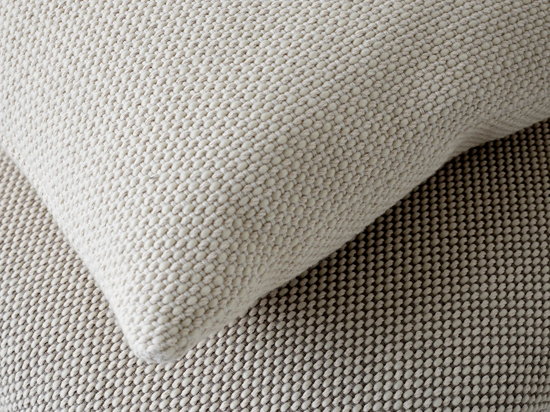 Collect クッション SC28 Weave 50x50 cm, Coco &Tradition | アンドトラディション