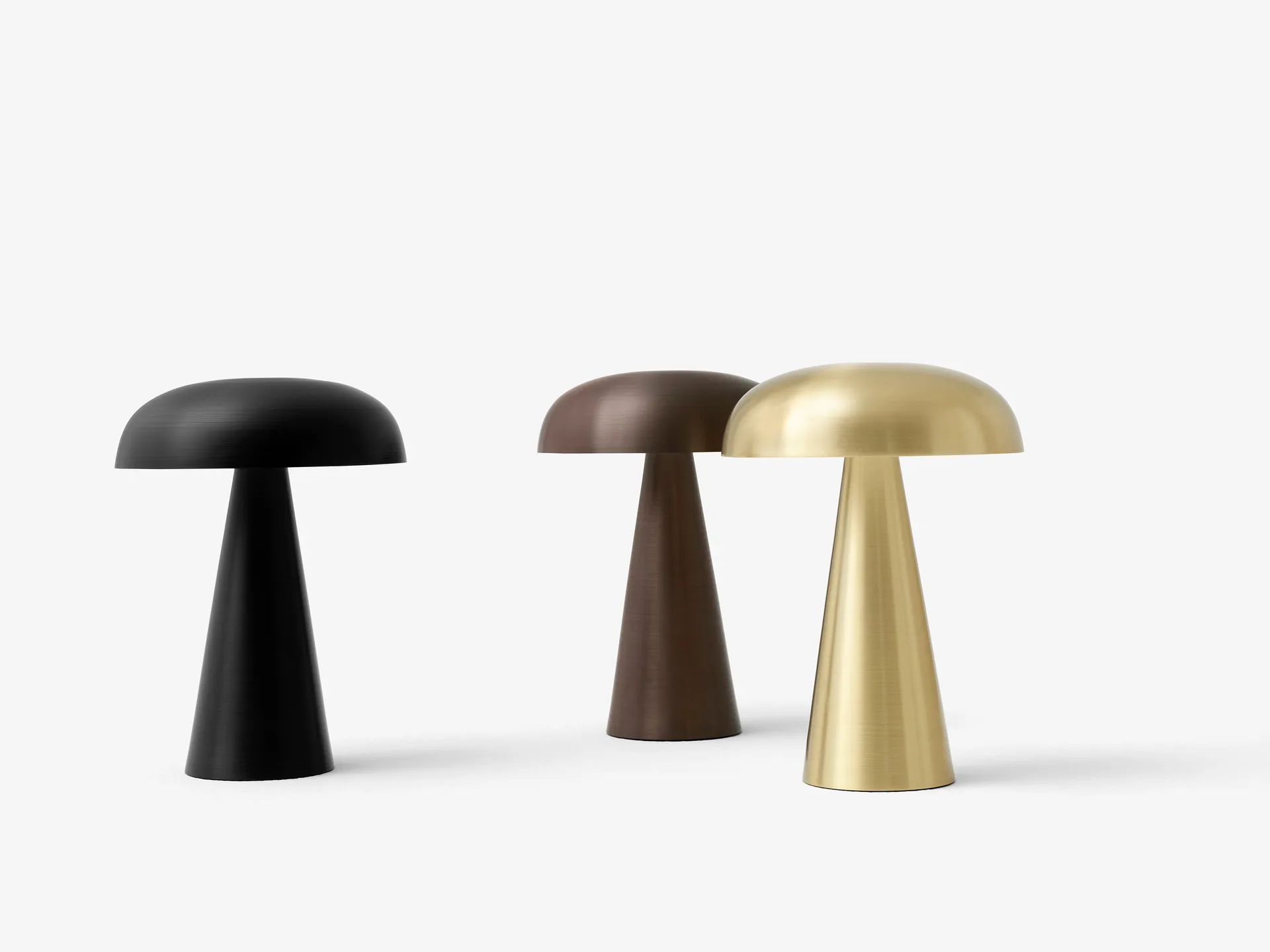 Como ポータブル テーブルランプ SC53, Black &Tradition | アンドトラディション