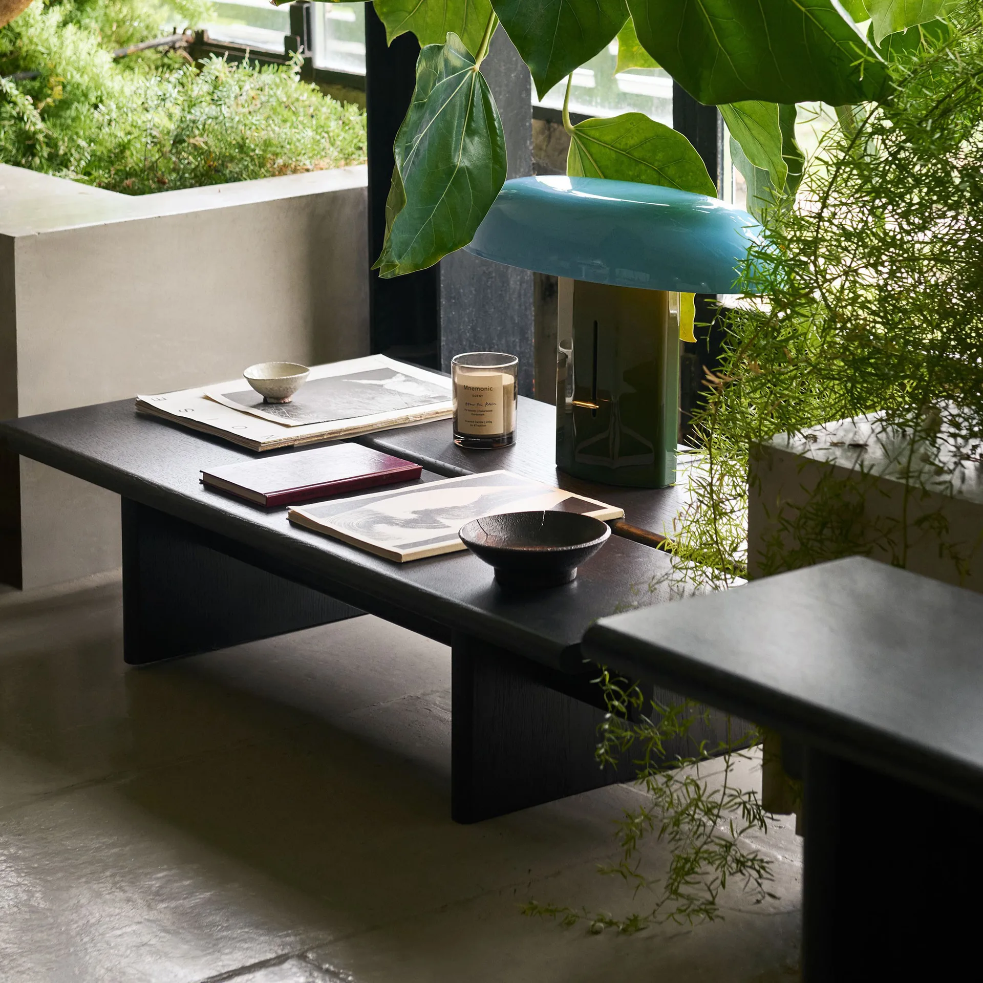 Ita OS3 コーヒーテーブル 60x110 cm, Dark stained oak &Tradition | アンドトラディション