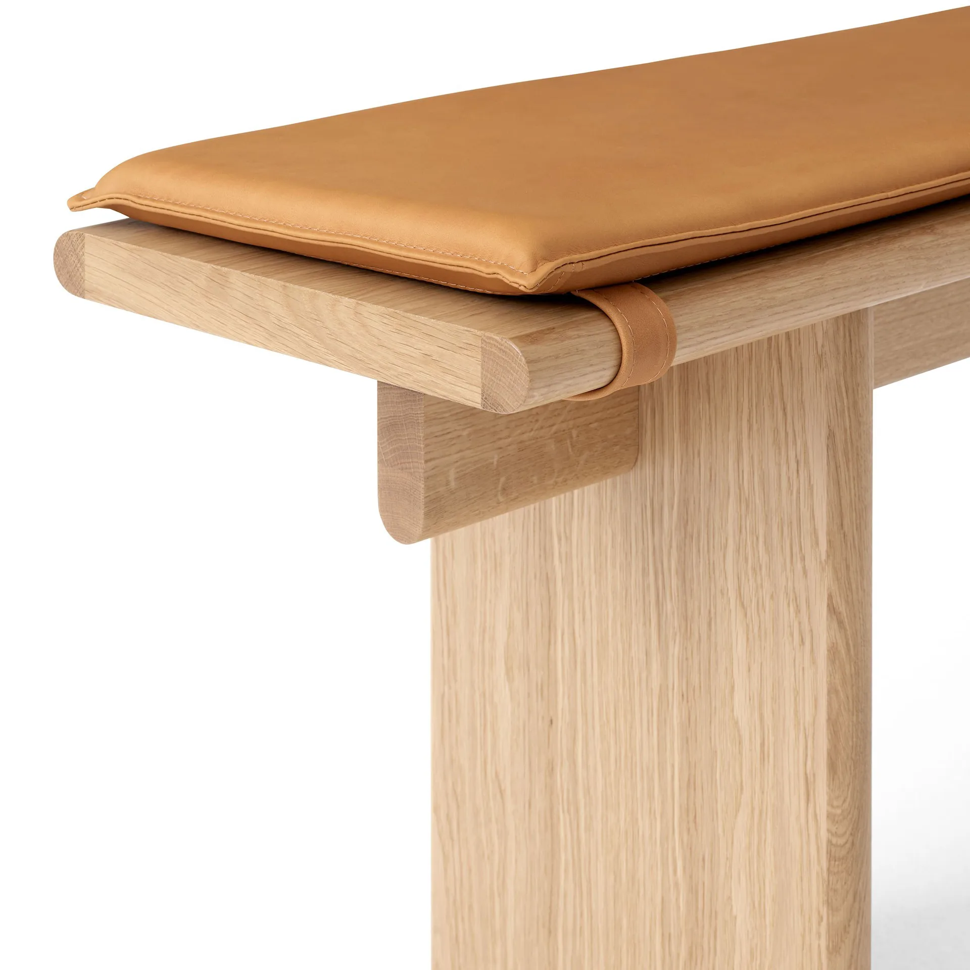 Ita OS6 シートクッション ベンチ用 230 cm, Noble leather congnac &Tradition | アンドトラディション