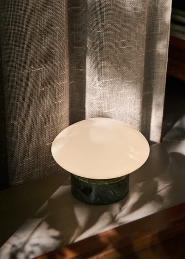 Mist AP21 ポータブルランプ 12 cm - Verde Guatemala-opal glass - &Tradition | アンドトラディション