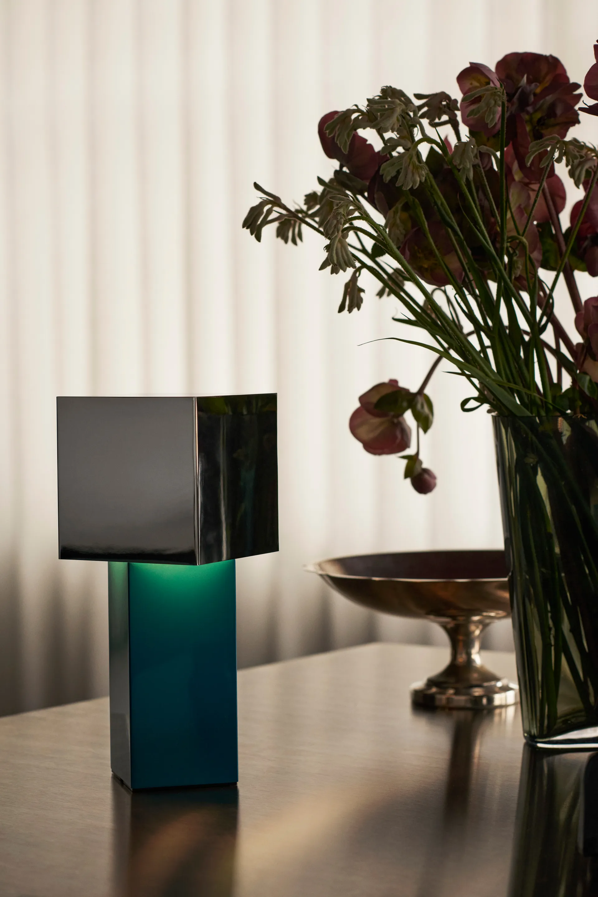 Pivot ATD7 ポータブルランプ, Blue silver &Tradition | アンドトラディション