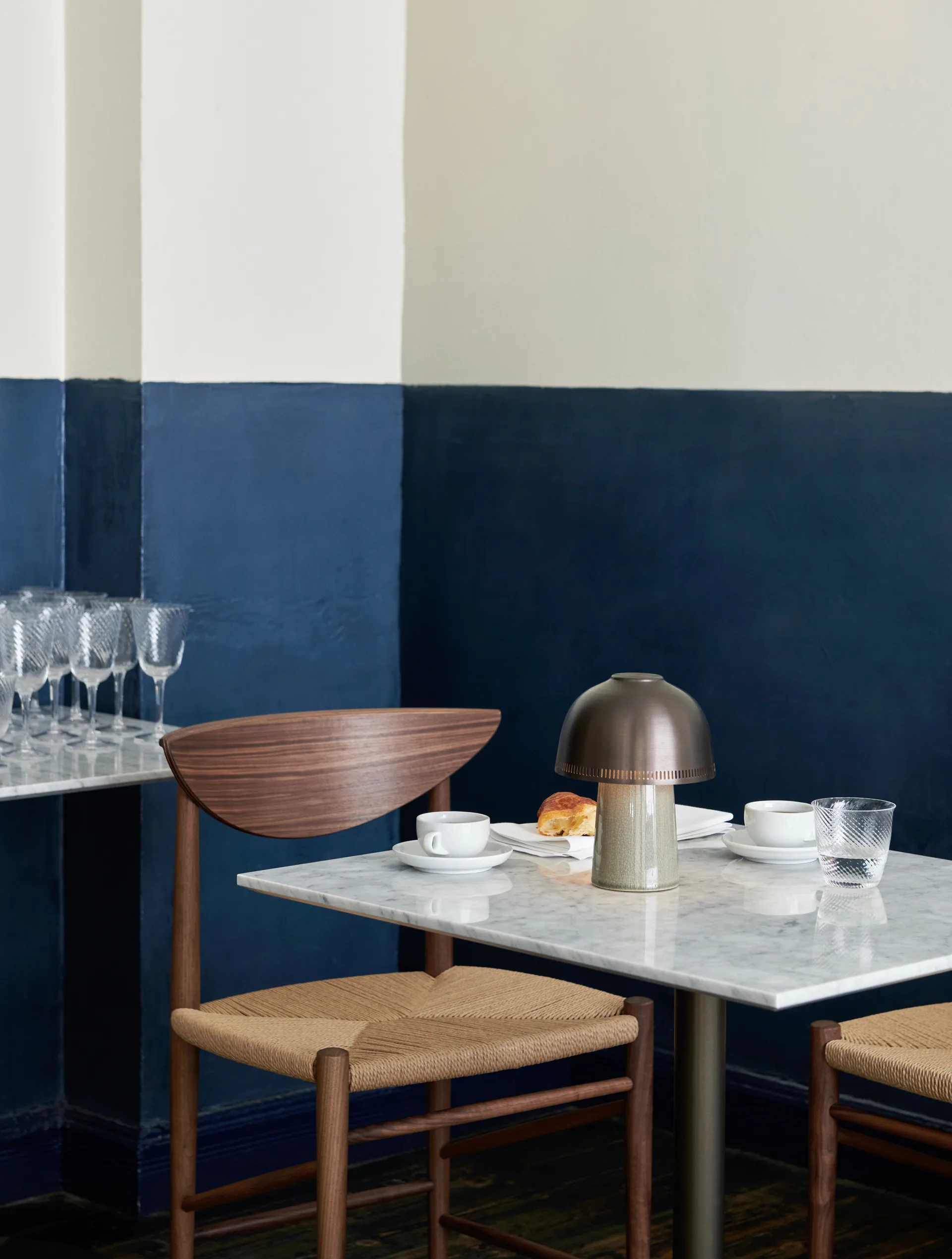 Raku SH8 テーブルランプ, Beige, grey & bronze &Tradition | アンドトラディション