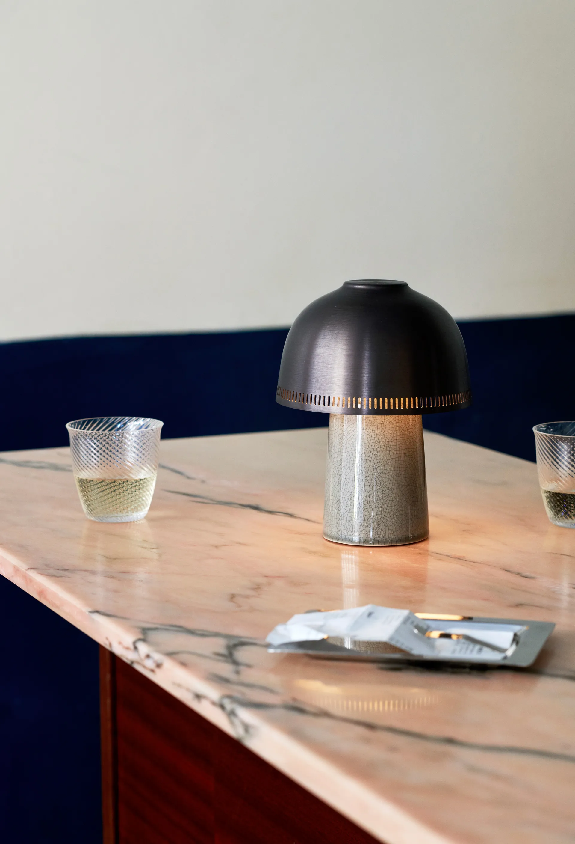 Raku SH8 テーブルランプ, Beige, grey & bronze &Tradition | アンドトラディション