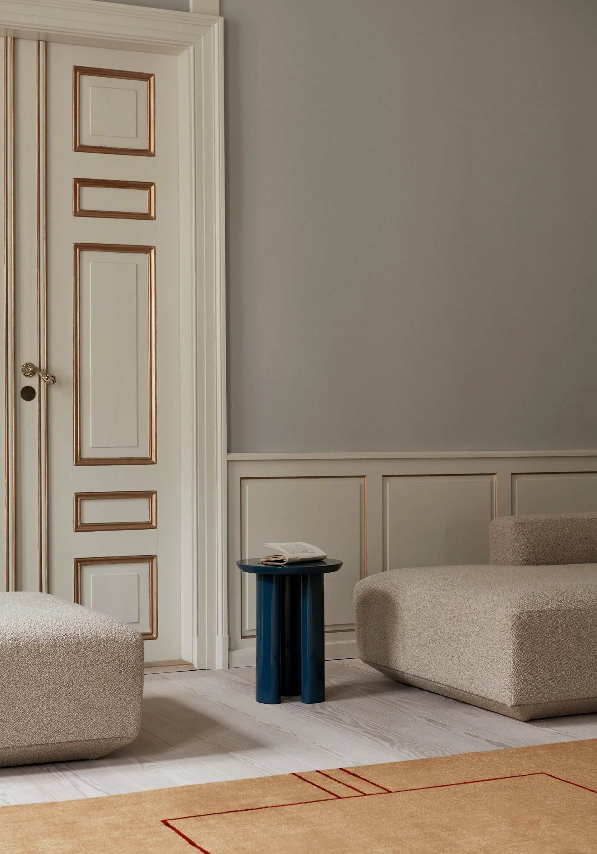 Tung JA3 サイドテーブル, Steel blue &Tradition | アンドトラディション