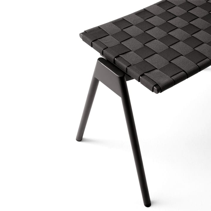 Ville Outdoor AV46 フットスツール, Warm black &Tradition | アンドトラディション