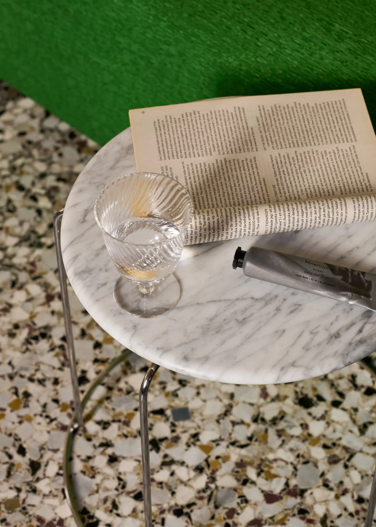 ワイヤースツール VP11 テーブルトップ Ø38 cm, Marble Bianco Carrara &Tradition | アンドトラディション