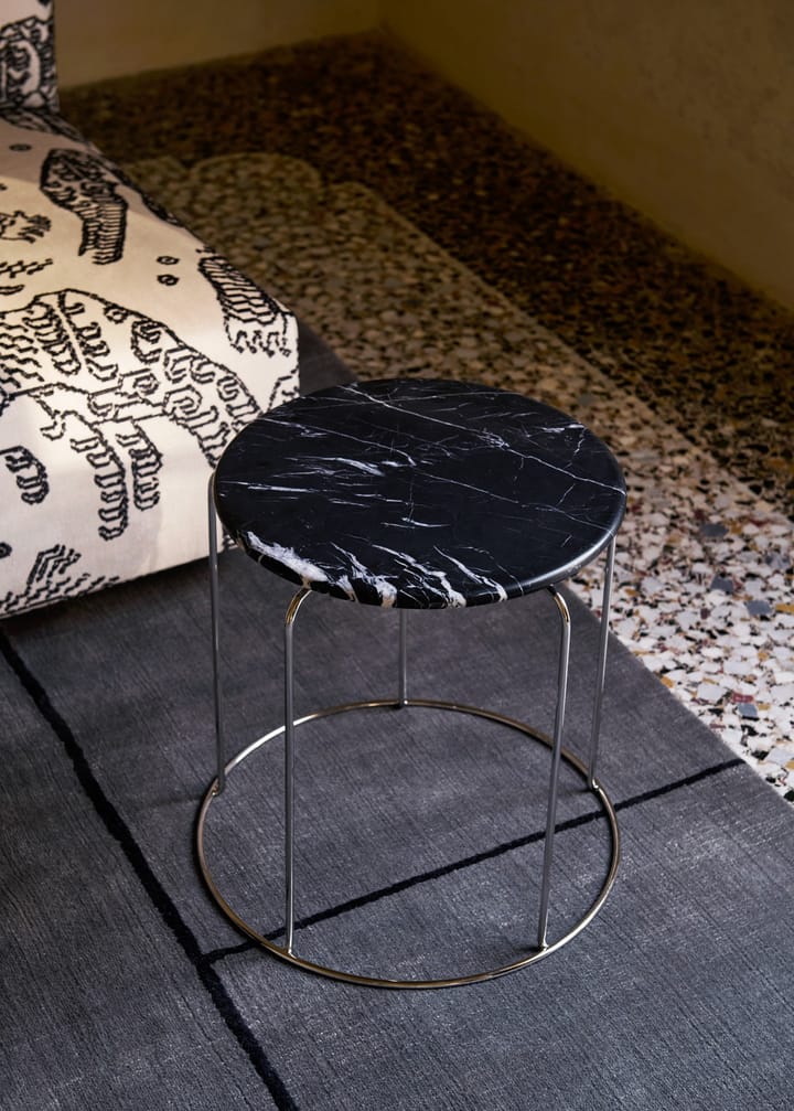 ワイヤースツール VP11 テーブルトップ Ø38 cm, Marble Nero Marquina &Tradition | アンドトラディション