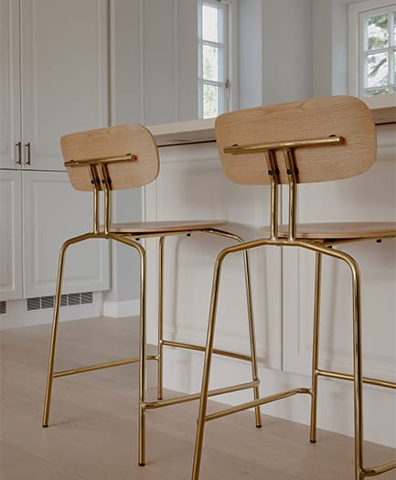 Curious バースツール 65 cm, Oak-brass Umage | ウメイ
