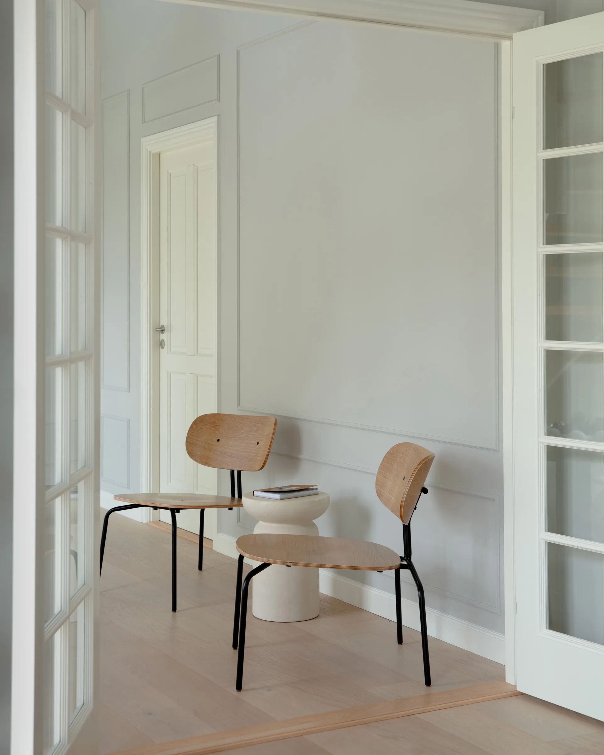 Curious ラウンジチェア, Oak-black Umage | ウメイ