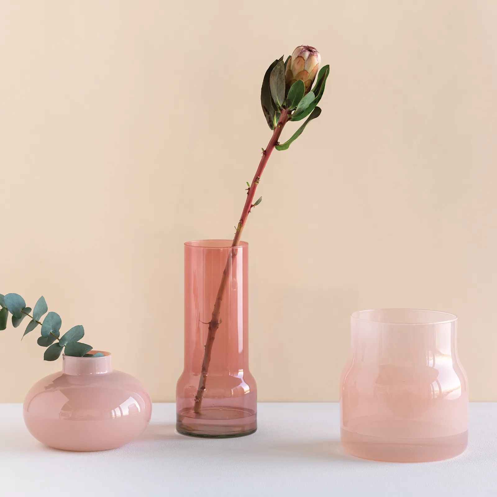 Bella 花瓶 Ø18.6 cm, Peach whip URBAN NATURE CULTURE | アーバン ネイチャー カルチャー