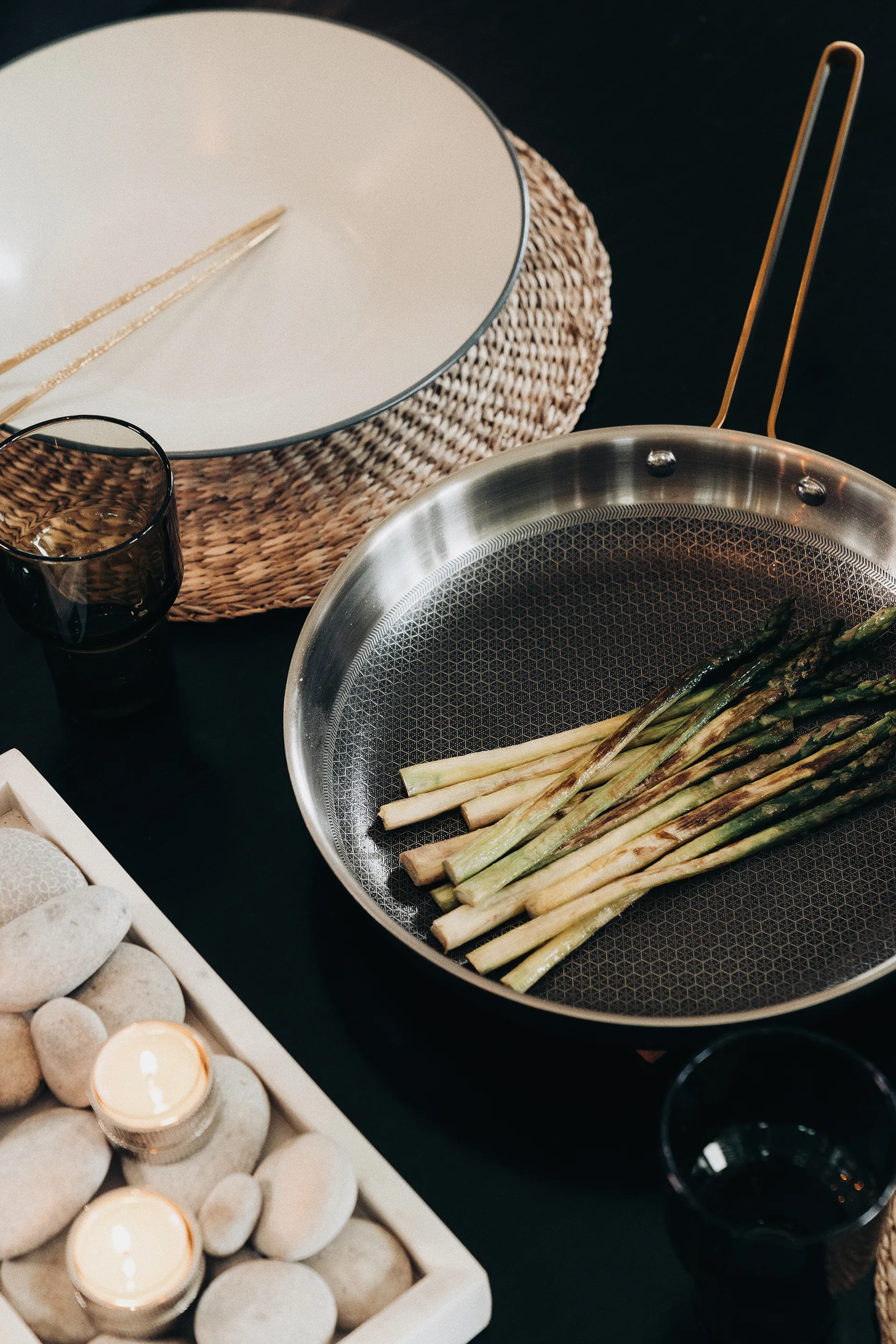 Arvet ハンマード ブラックフライパン, Modell Xb. Ø28 cm Vargen & Thor